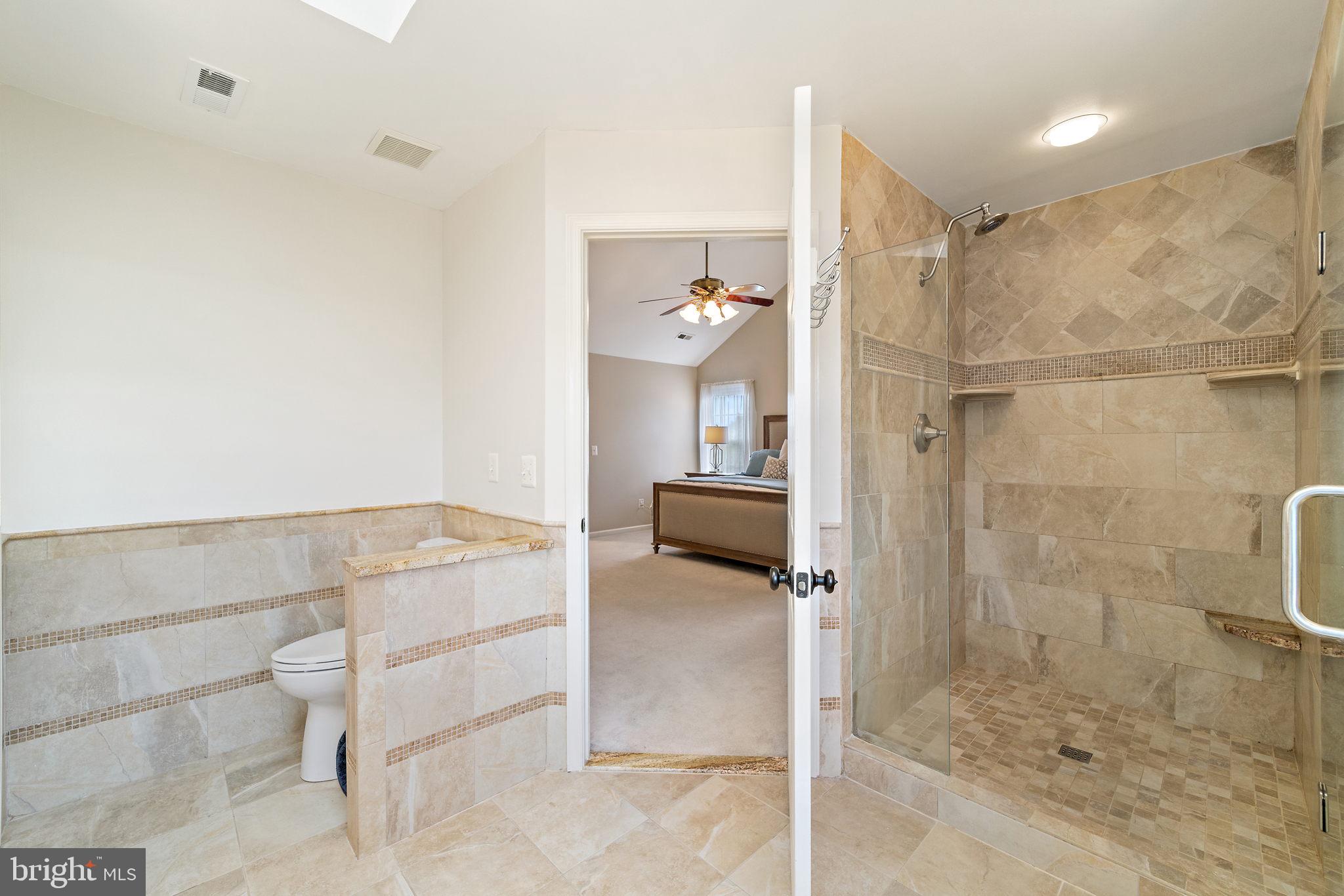 FARMWELL HUNT - Residential