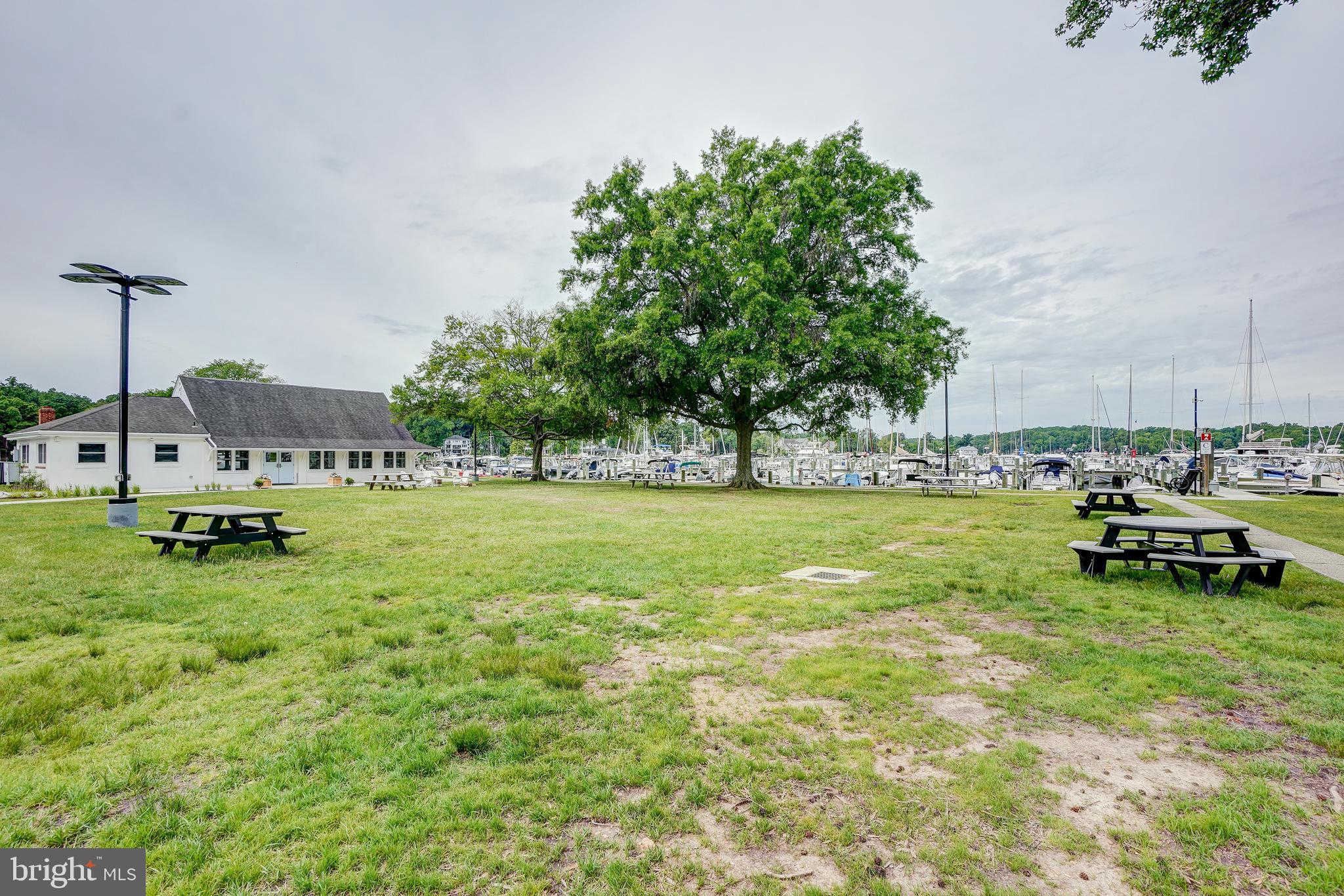 BAY RIDGE - Residential