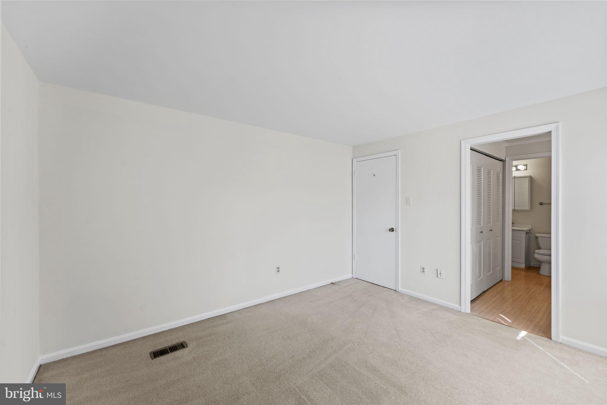 ADDISON HEIGHTS - Residential Lease