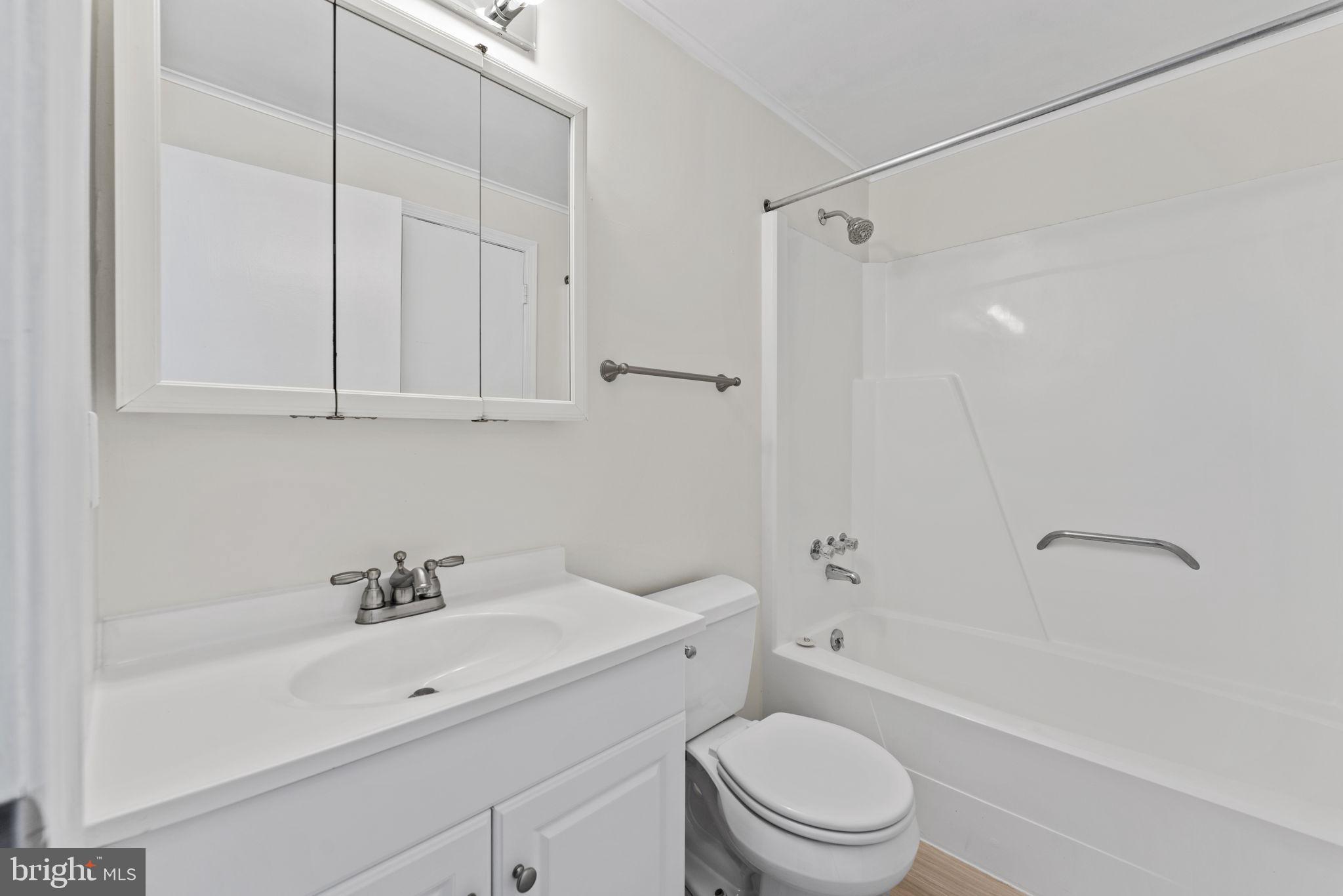 ADDISON HEIGHTS - Residential Lease