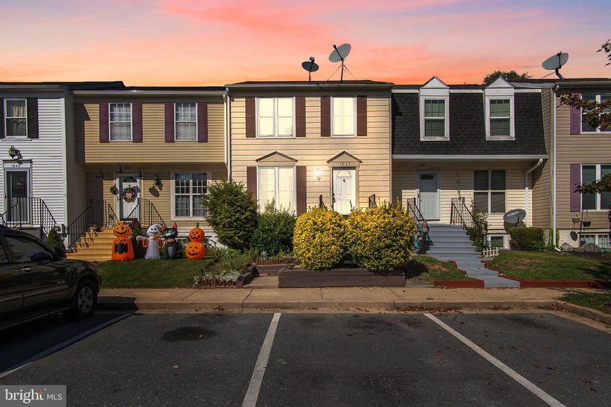 Upscale Townhome for rent! Walk into your spacious foyer with luxury vinyl plank flooring. Kitchen with custom cabinets, granite countertops, ceramic tile backsplash & stainless steel appliances. Spacious dining room. Upstairs you have 3 bedrooms and 1 full bathroom. The lower level is finished with a 4th bedroom, family room and 2nd full bathroom. There is a nice patio and fenced backyard.