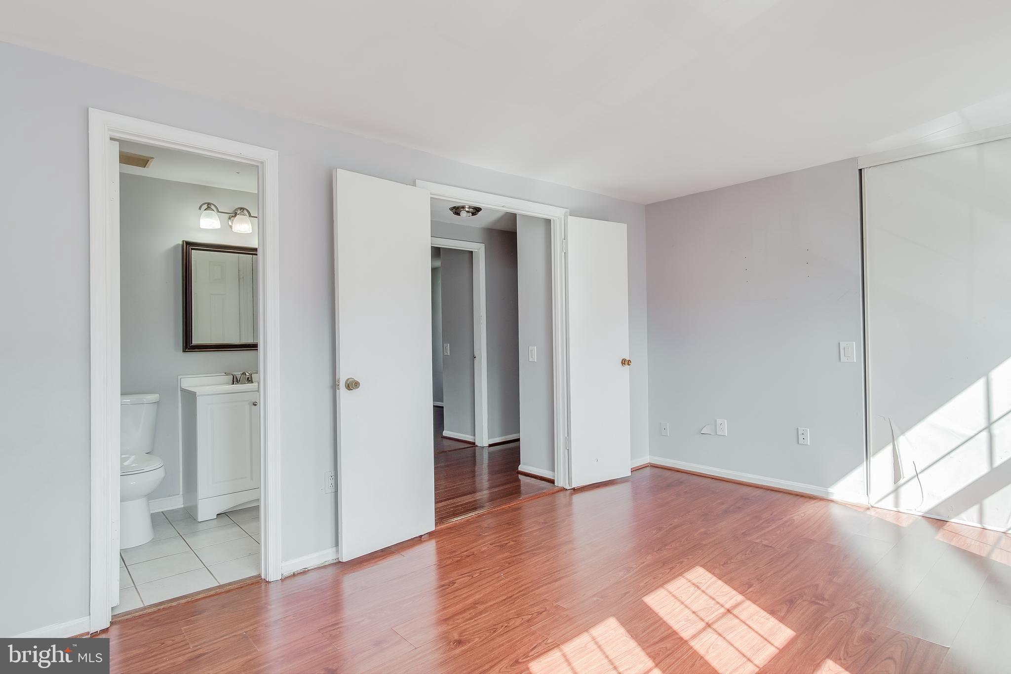 CARROLL PARK MANOR - Residential Lease