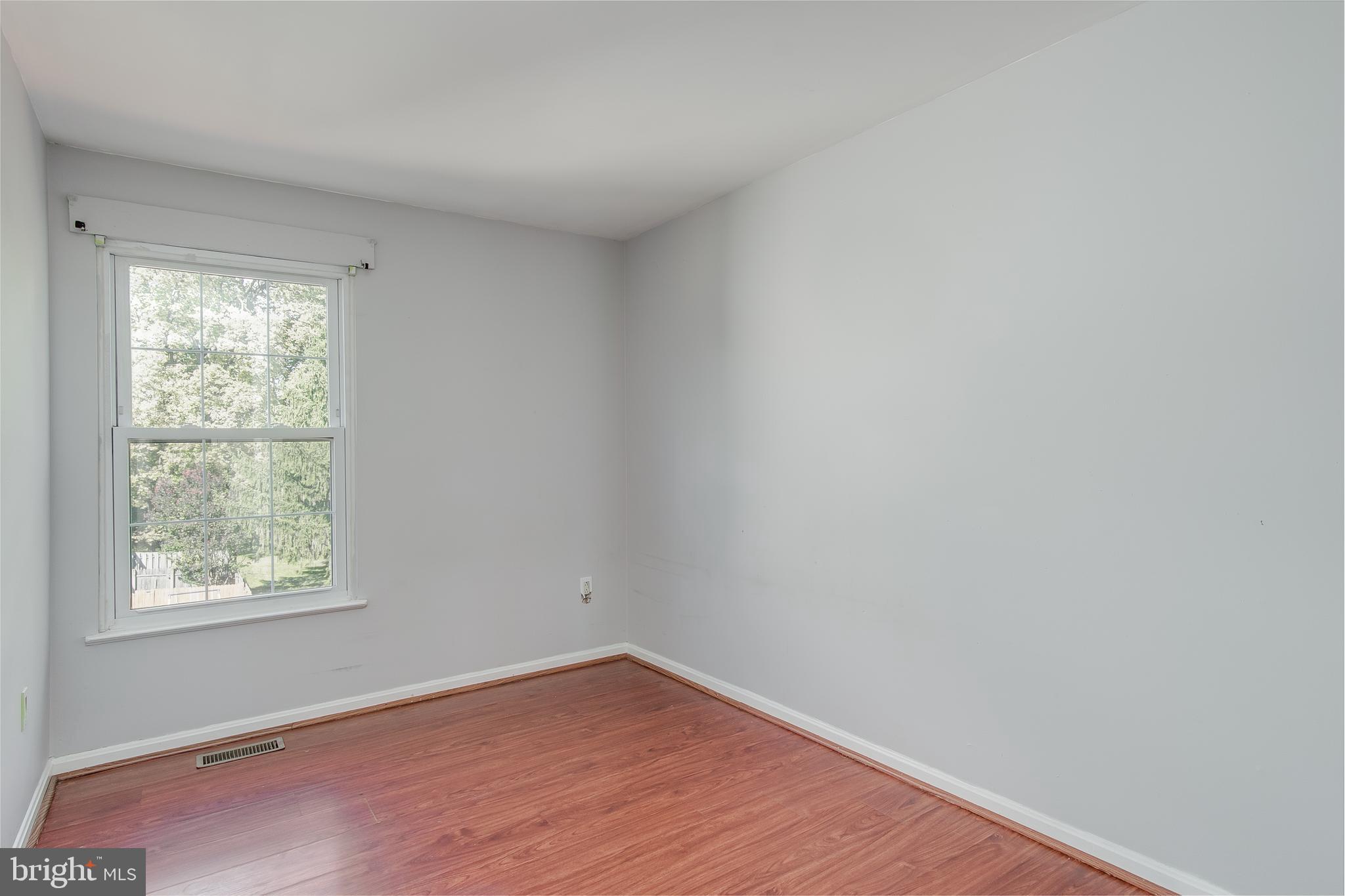 CARROLL PARK MANOR - Residential Lease