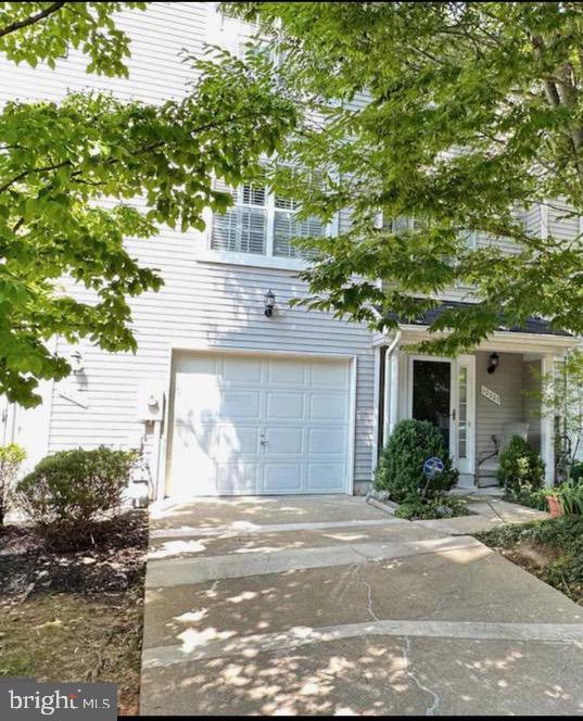 CLARY'S FOREST - Residential Lease