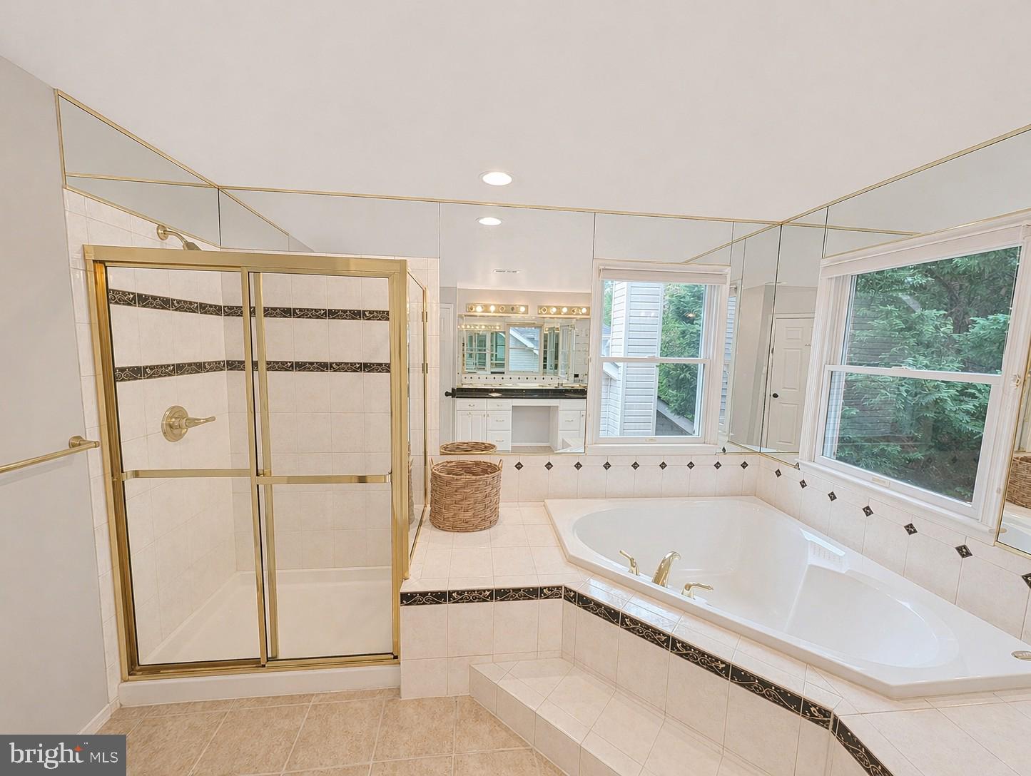 CLARKSVILLE HUNT - Residential