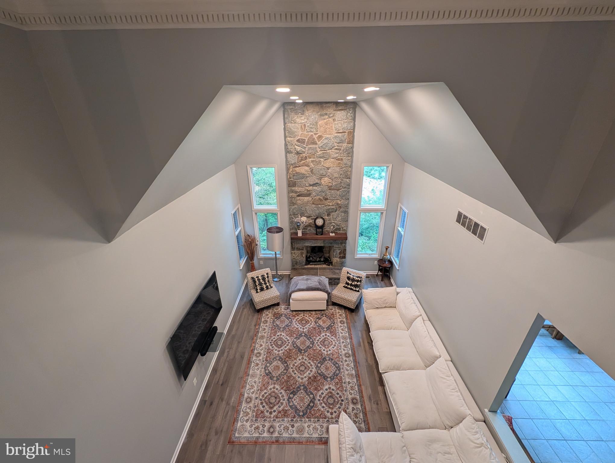 CLARKSVILLE HUNT - Residential