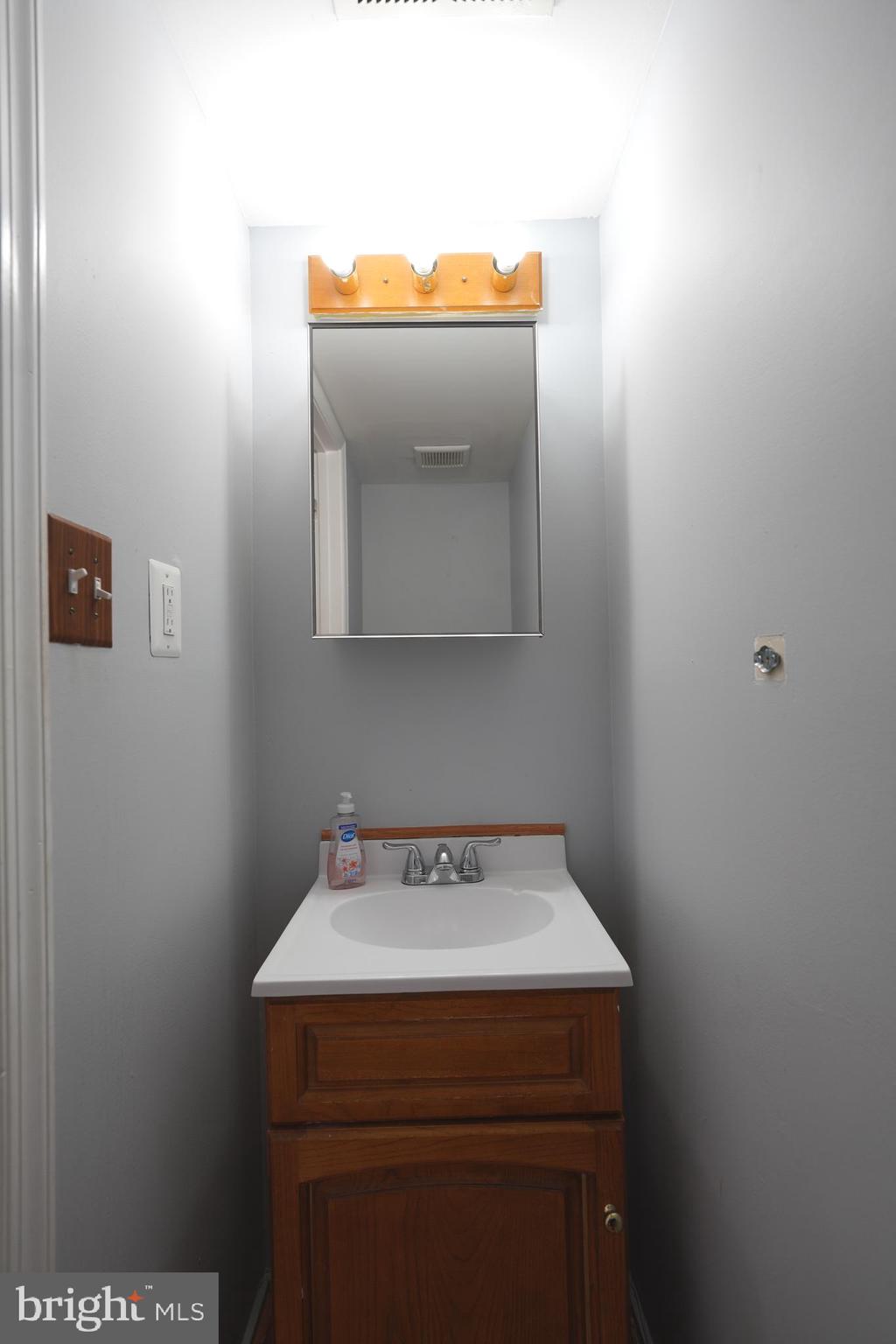 MARBURY VILLAGE - Residential