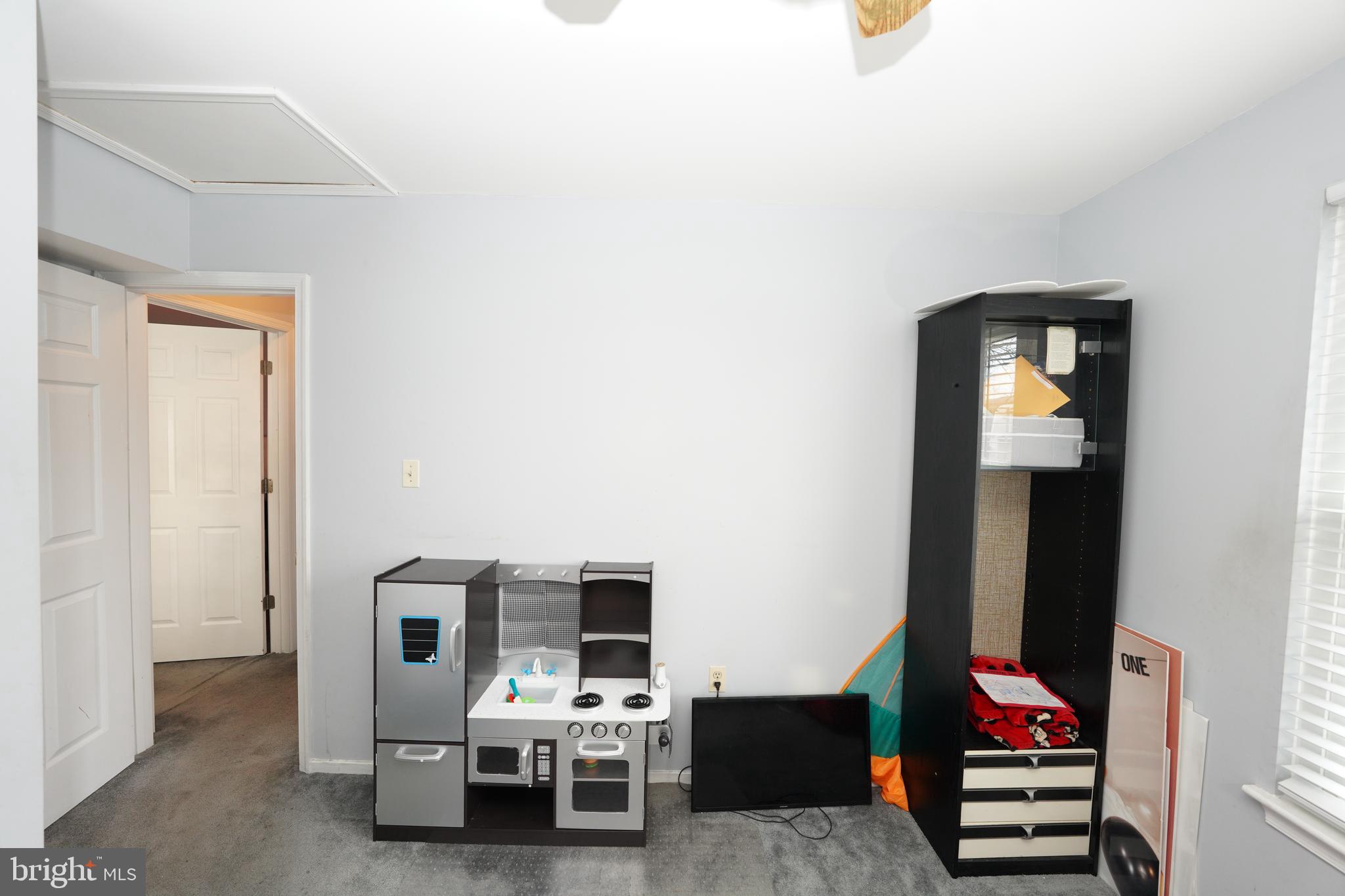 MARBURY VILLAGE - Residential