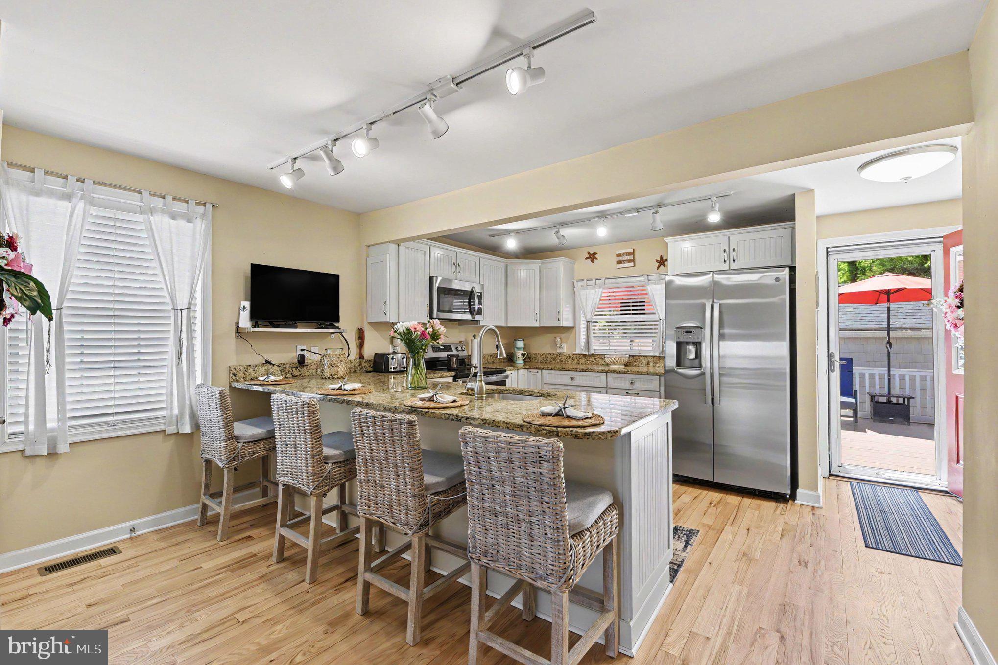 MT PLEASANT BEACH - Residential