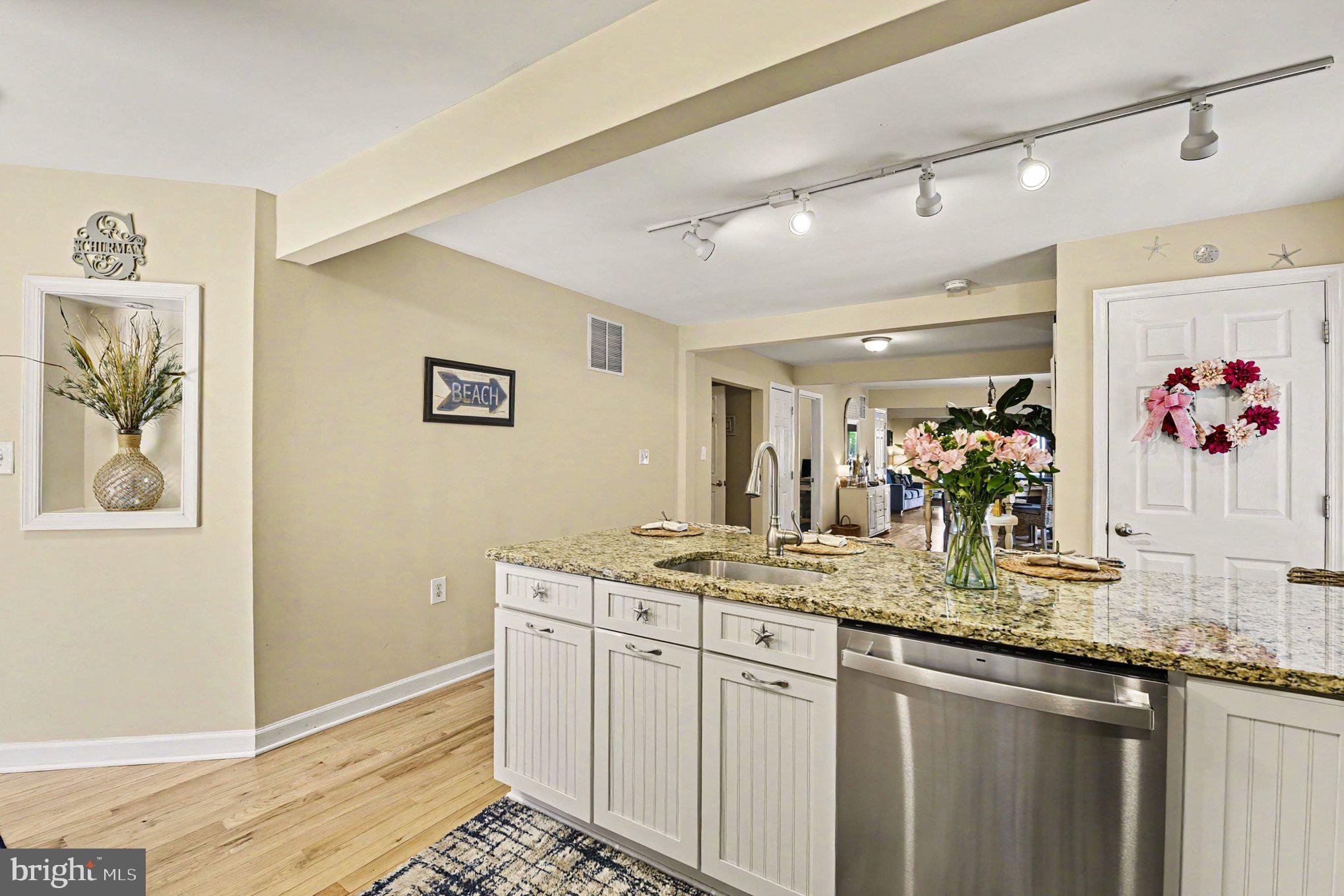 MT PLEASANT BEACH - Residential