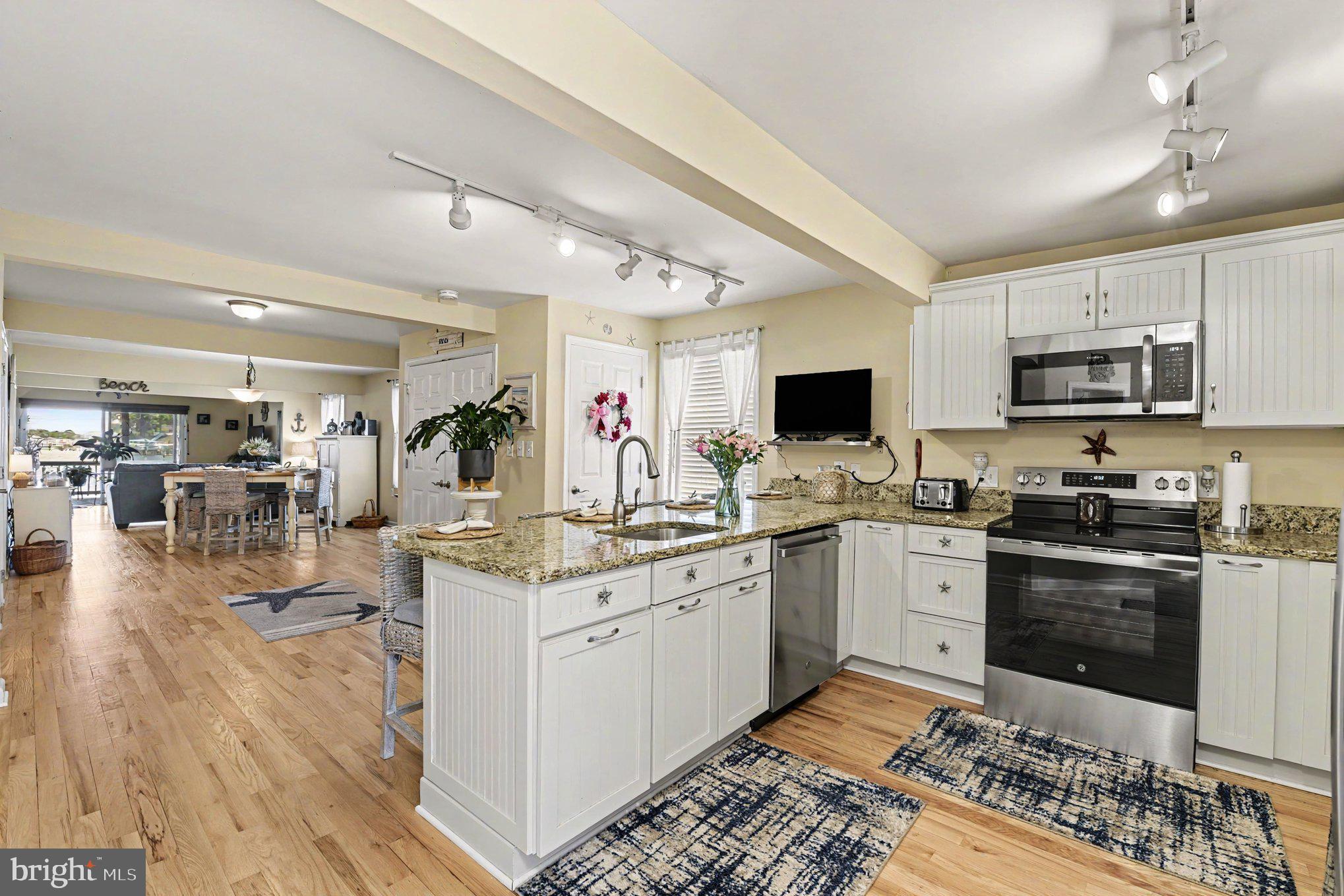MT PLEASANT BEACH - Residential