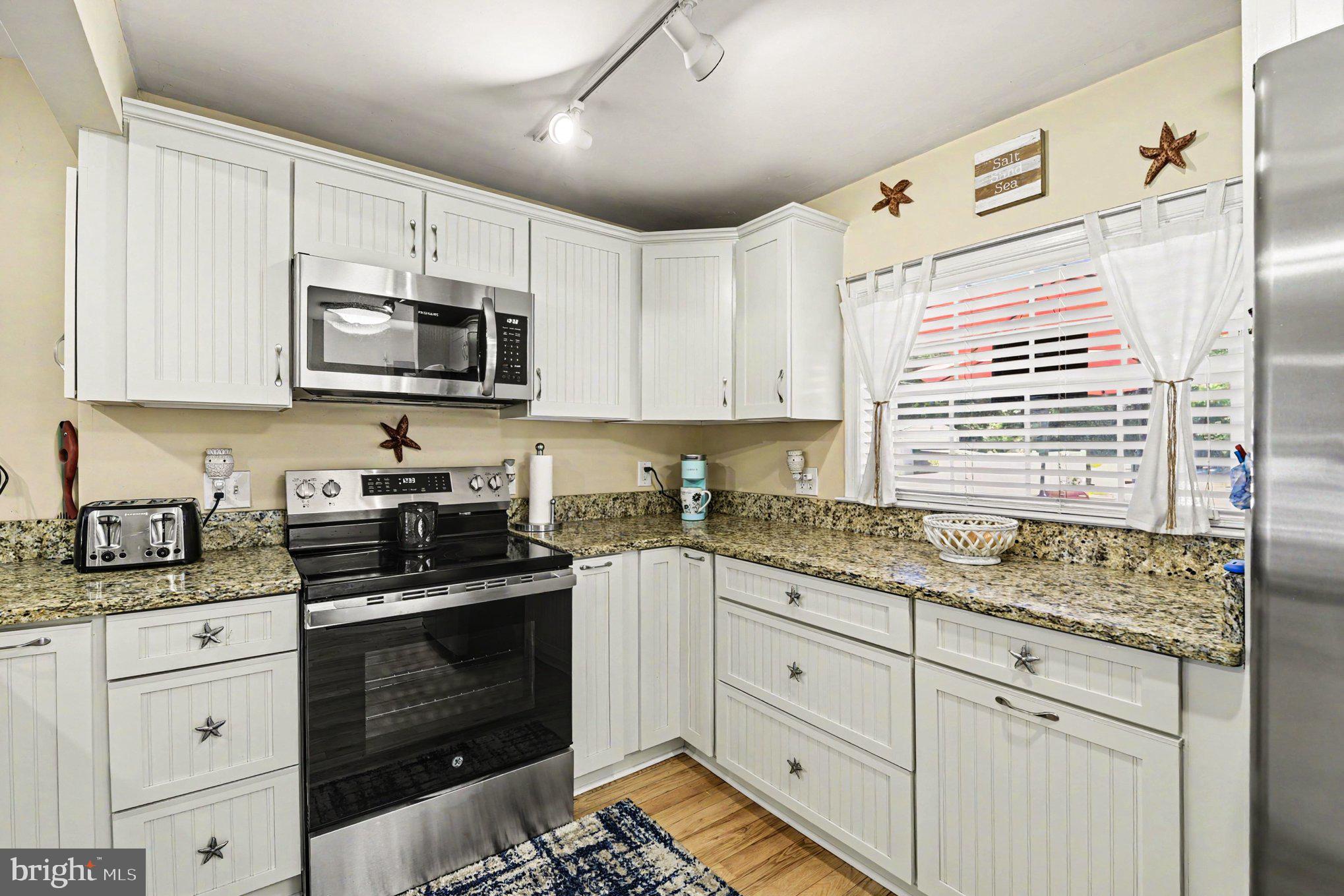 MT PLEASANT BEACH - Residential