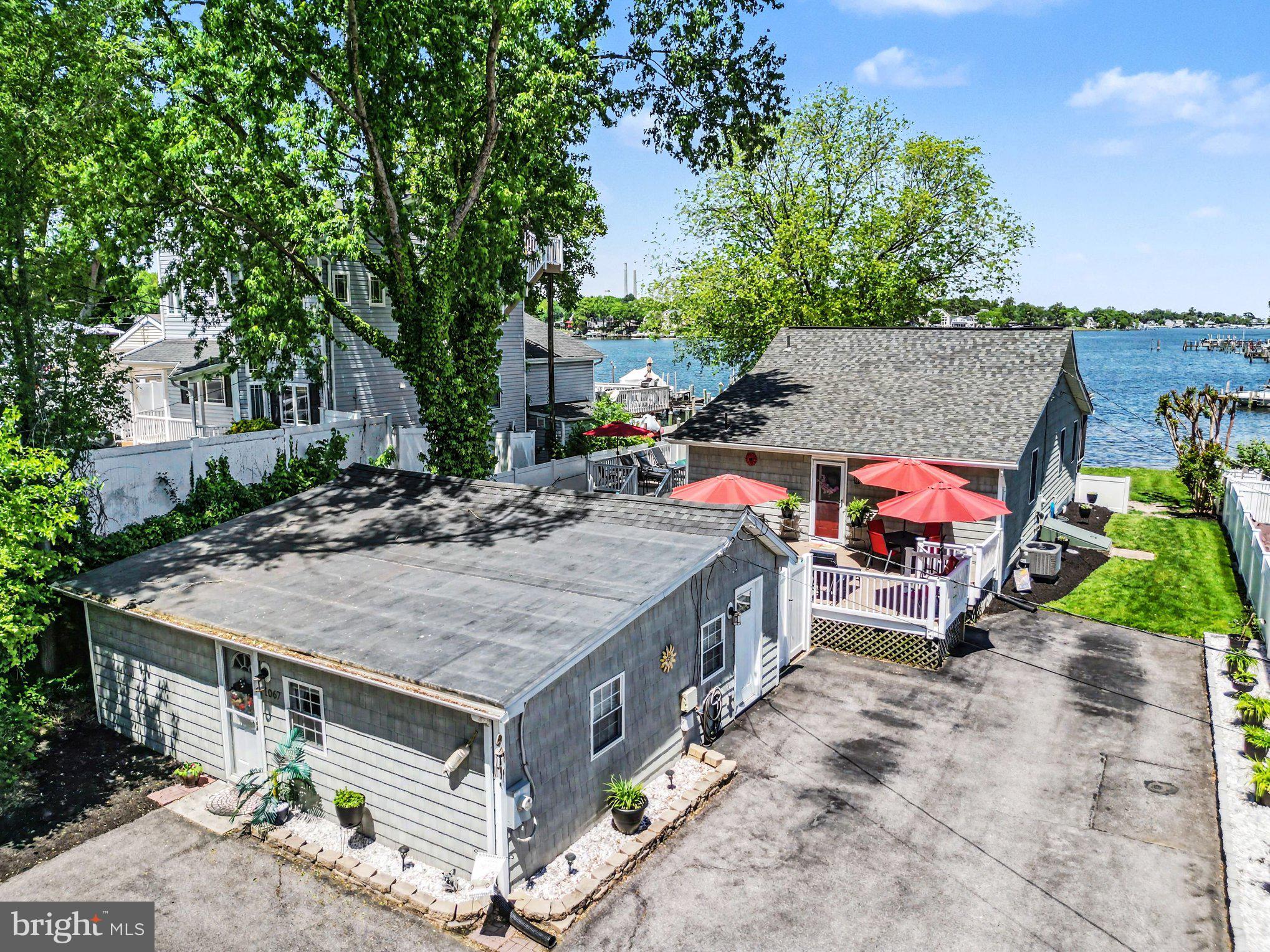 MT PLEASANT BEACH - Residential