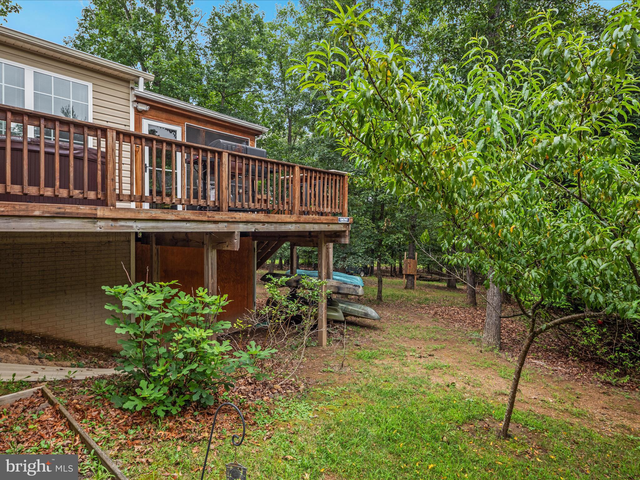 LAKE HOLIDAY ESTATES - Residential