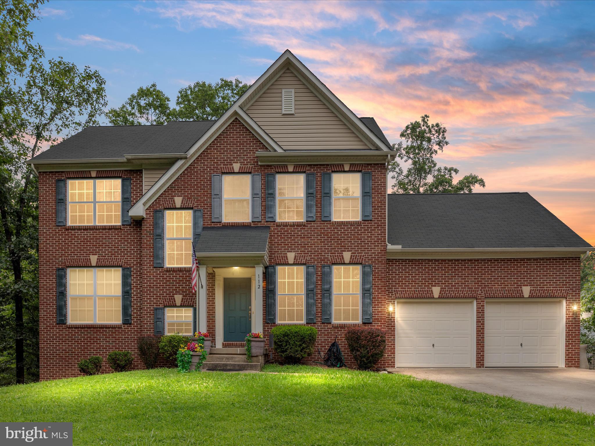 LAKE HOLIDAY ESTATES - Residential