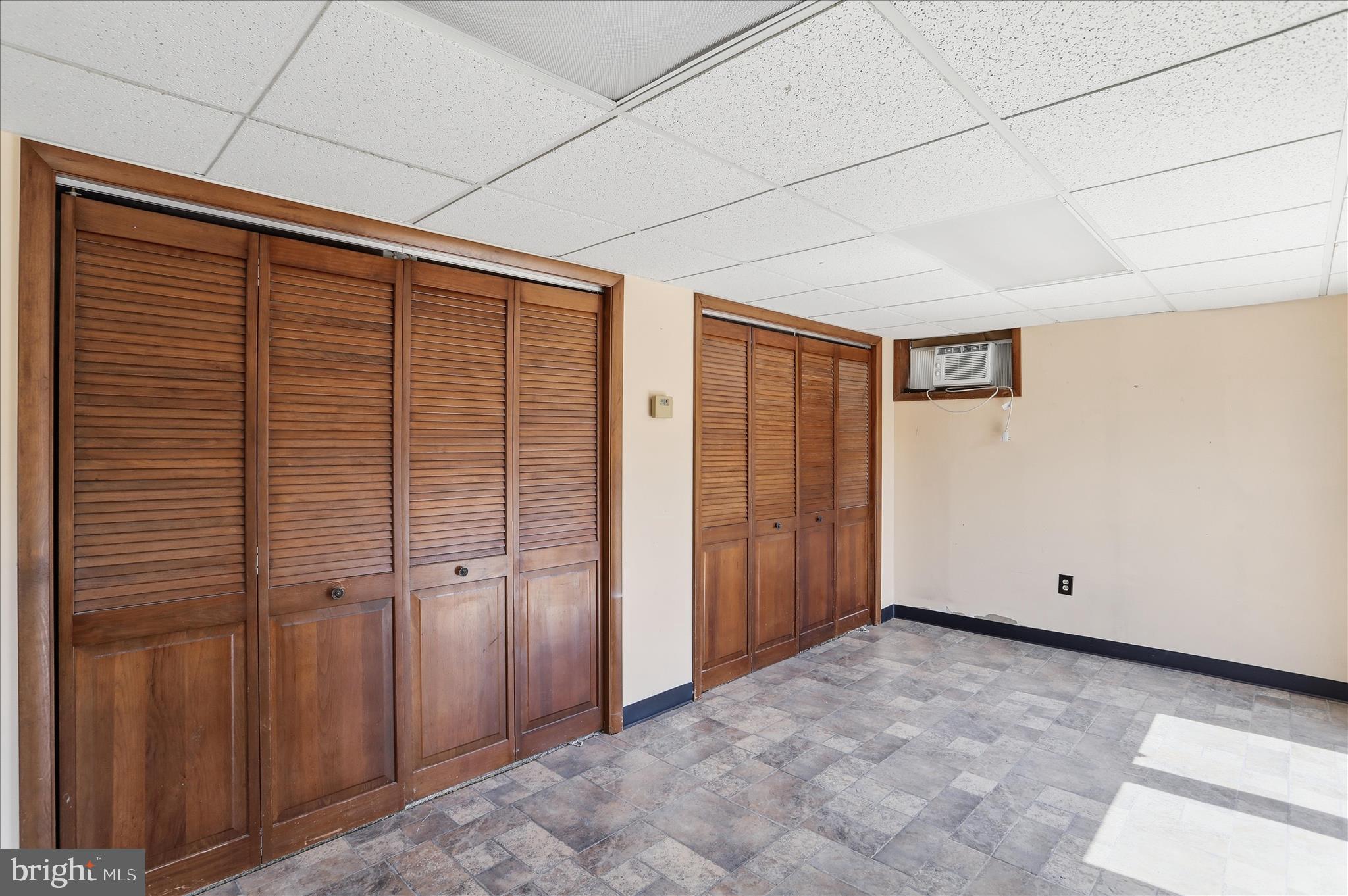 NELSON - Residential