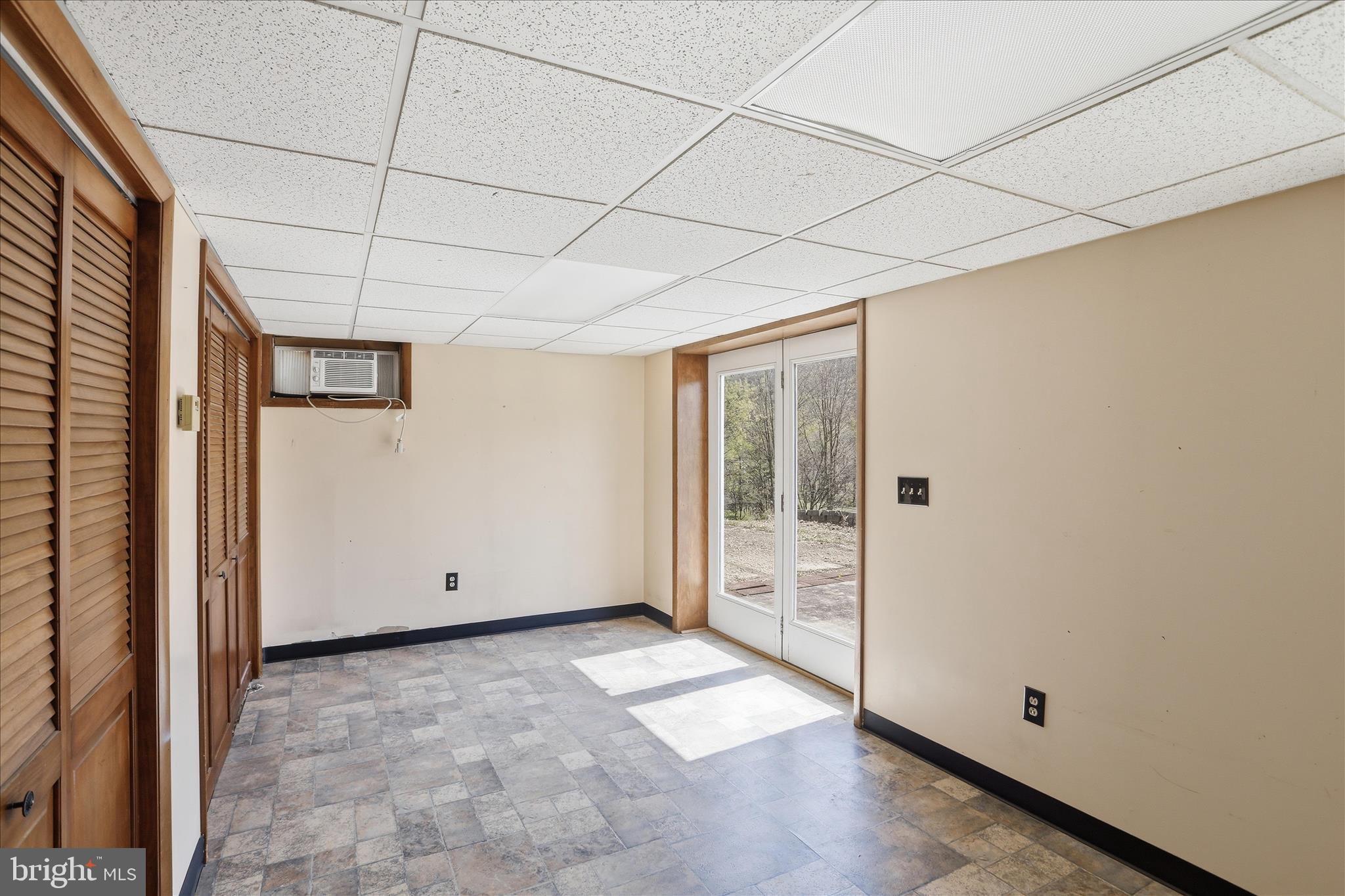 NELSON - Residential