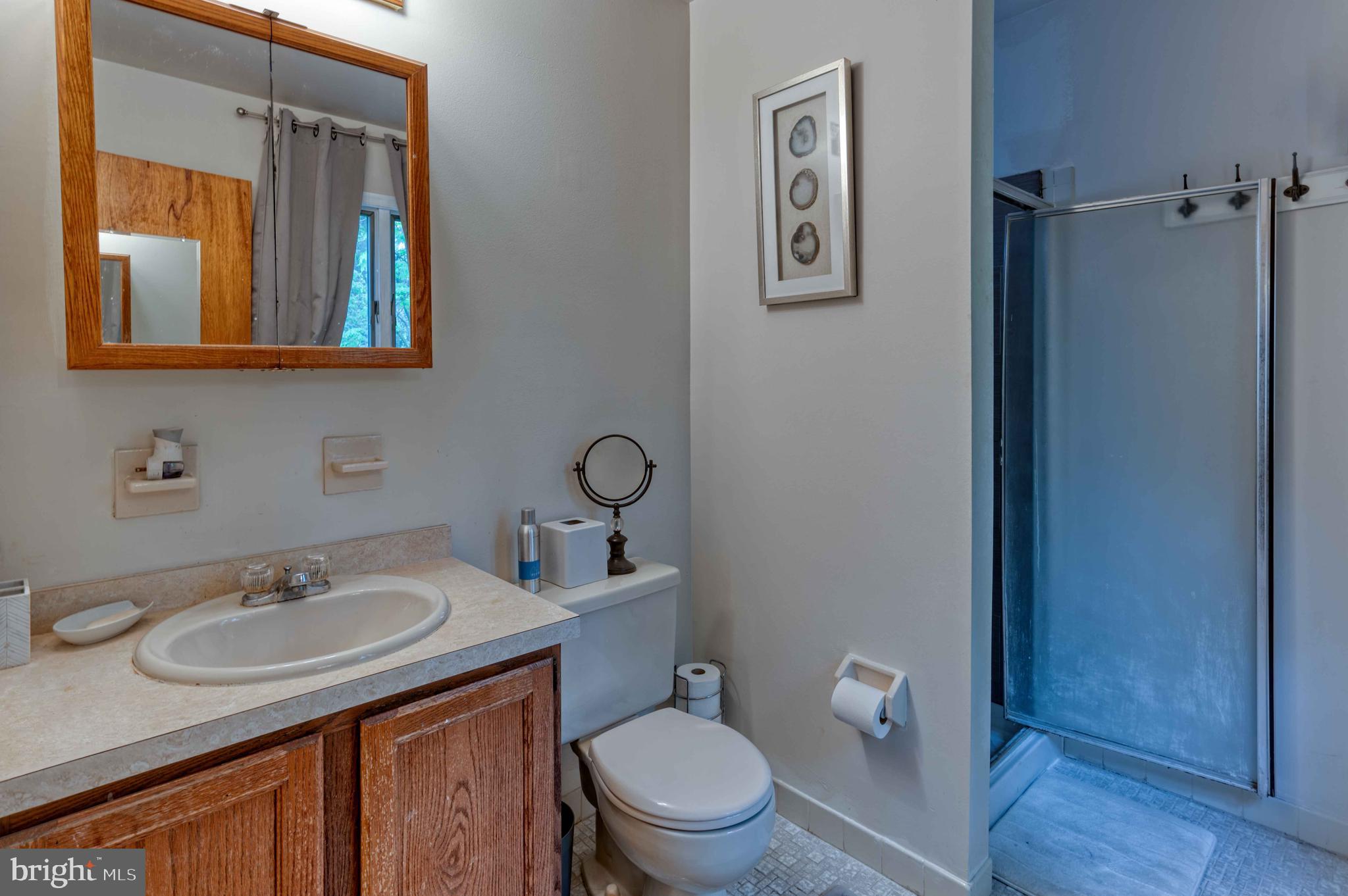 STOTESBURY TWHSE - Residential