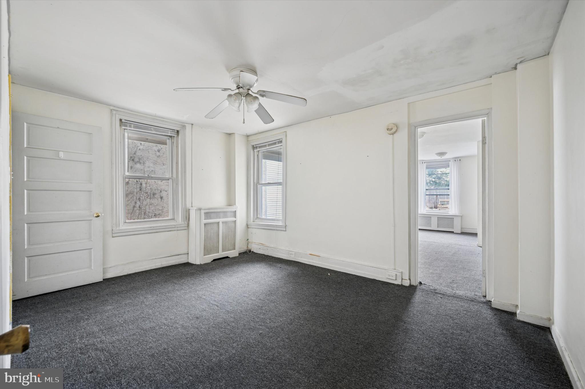 MANAYUNK - Residential Lease