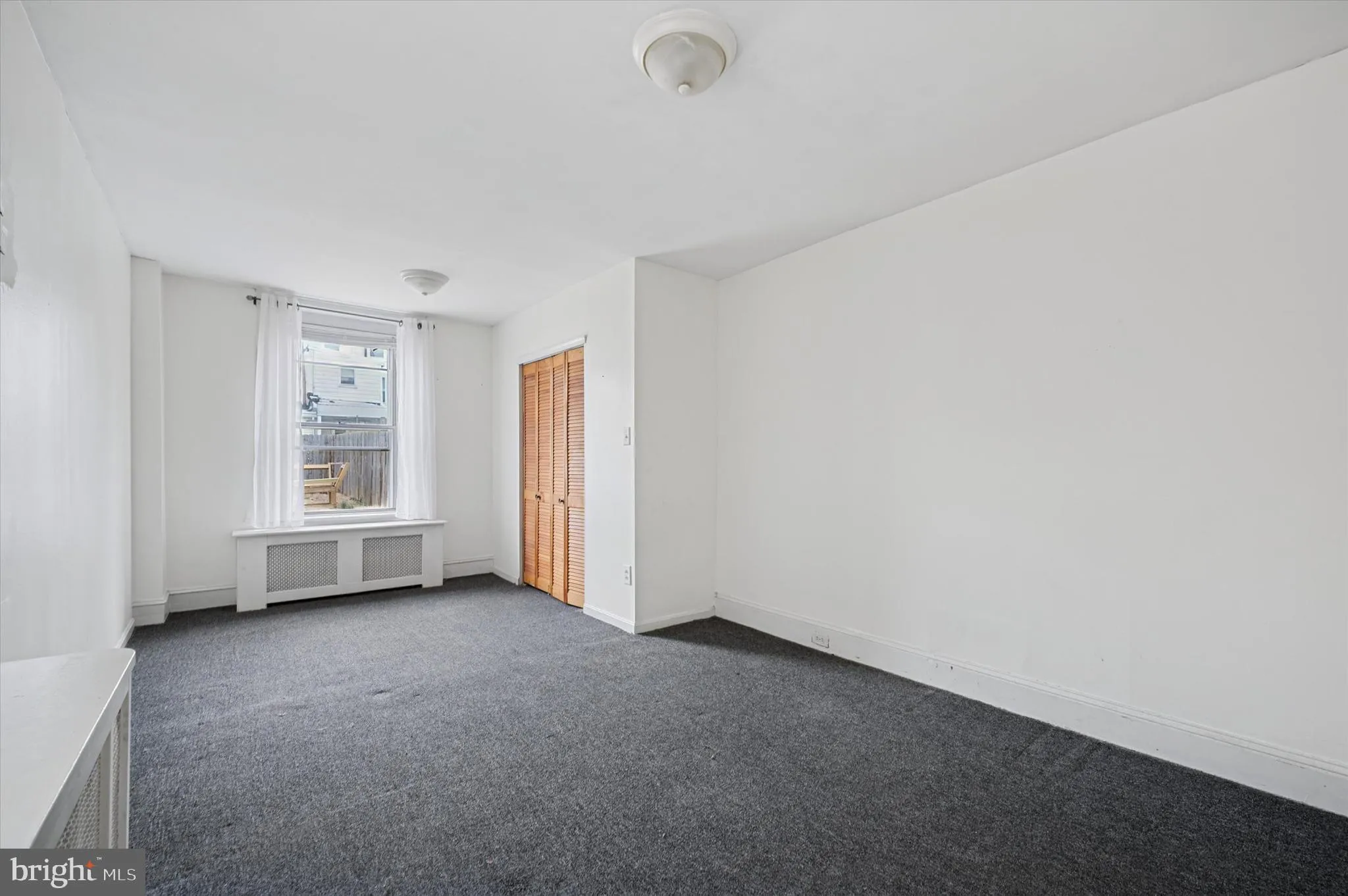 Philadelphia, Pennsylvania 19127, United States, 2 Bedrooms Bedrooms, ,1 BathroomBathrooms,Residential,Pending,84190