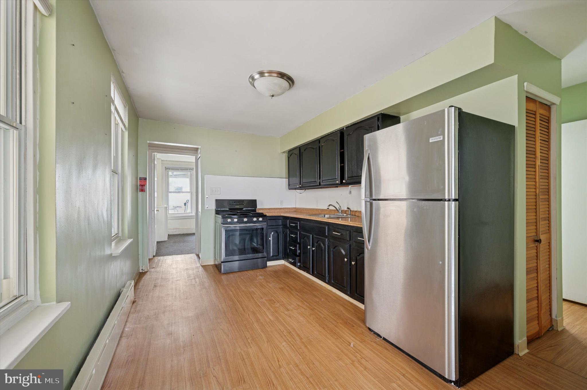 MANAYUNK - Residential Lease