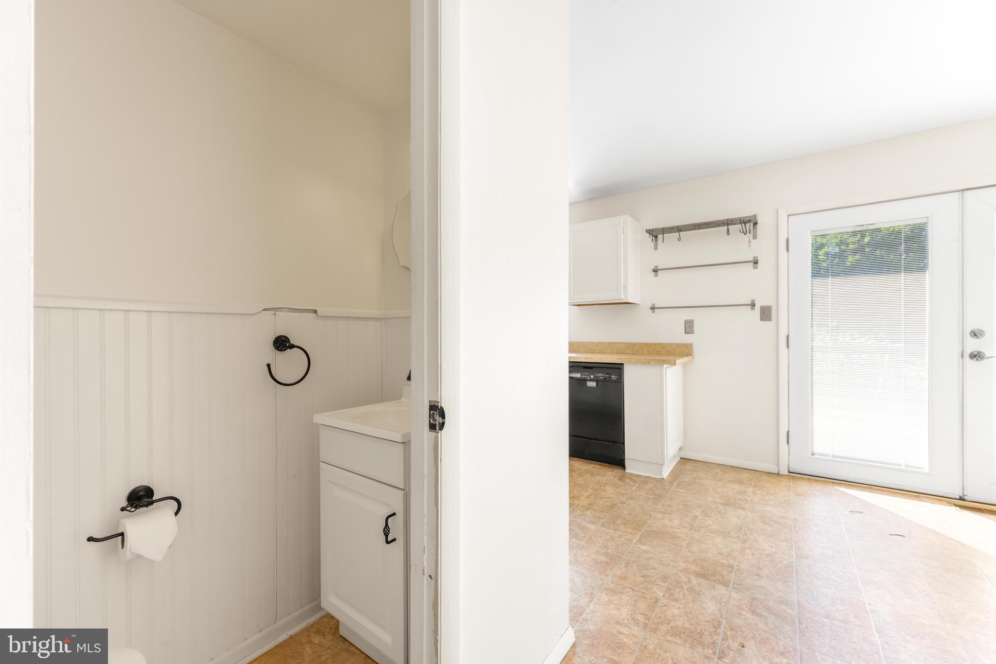 UPTON VILLAGE NORTH - Residential