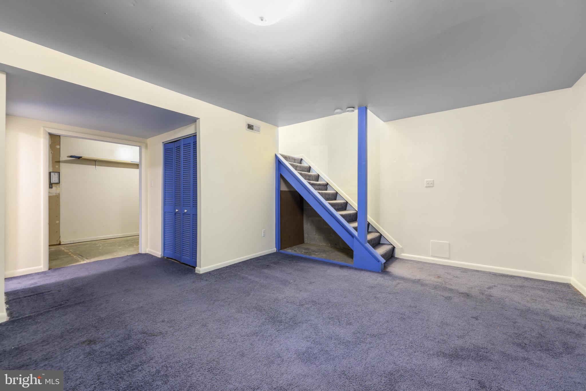 UPTON VILLAGE NORTH - Residential