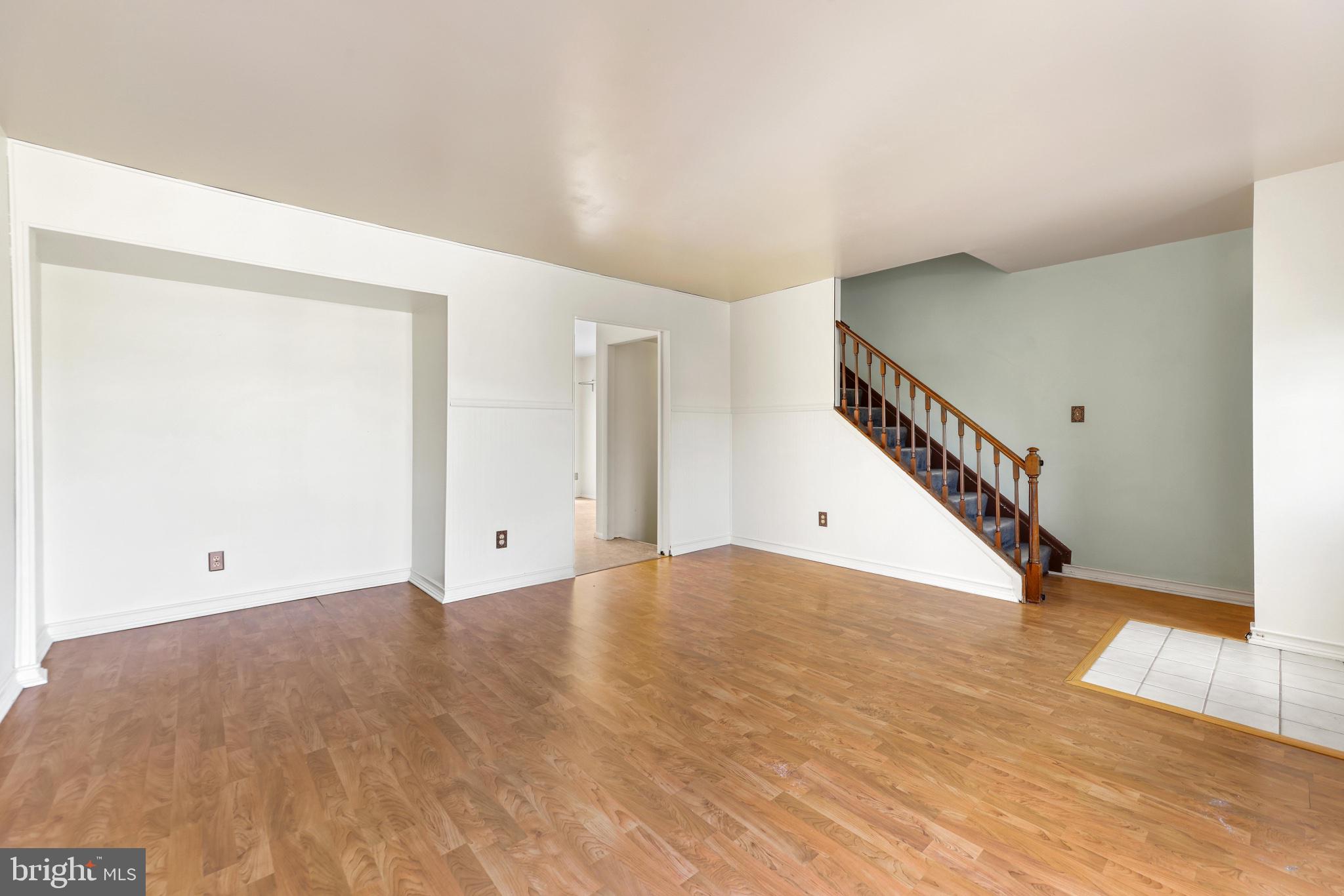 26 CLEARLAKE COURT