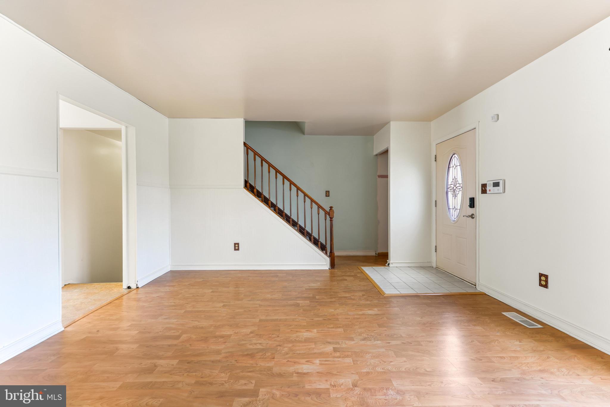 26 CLEARLAKE COURT