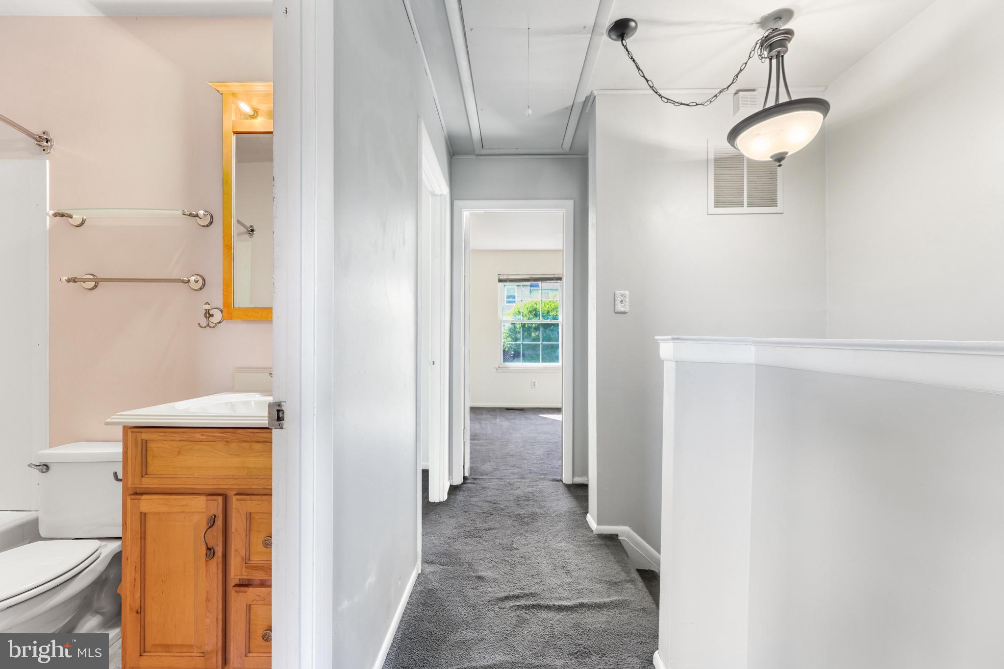 UPTON VILLAGE NORTH - Residential