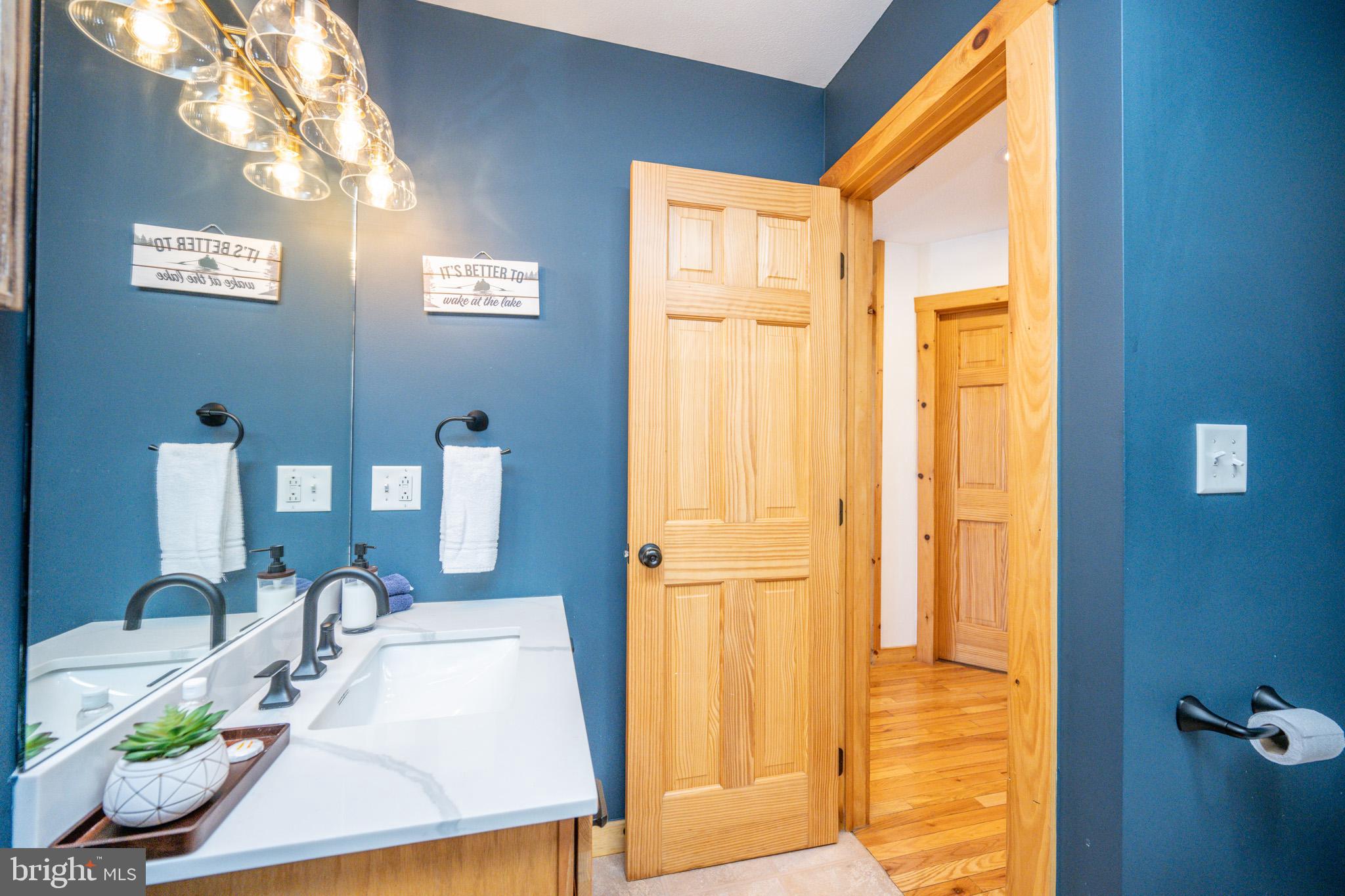 GLENDALE ROAD - Residential