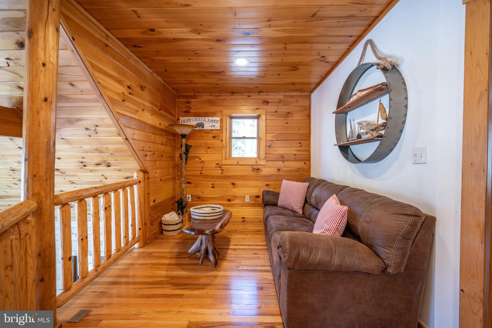 GLENDALE ROAD - Residential