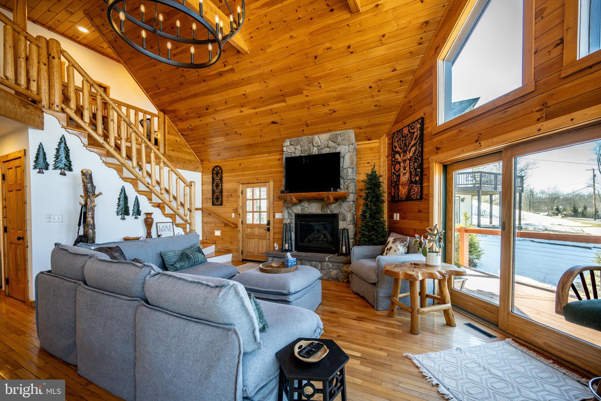 GLENDALE ROAD - Residential