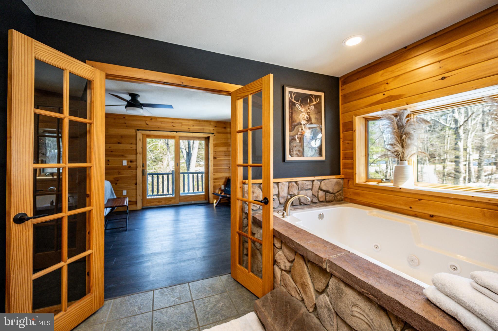 GLENDALE ROAD - Residential