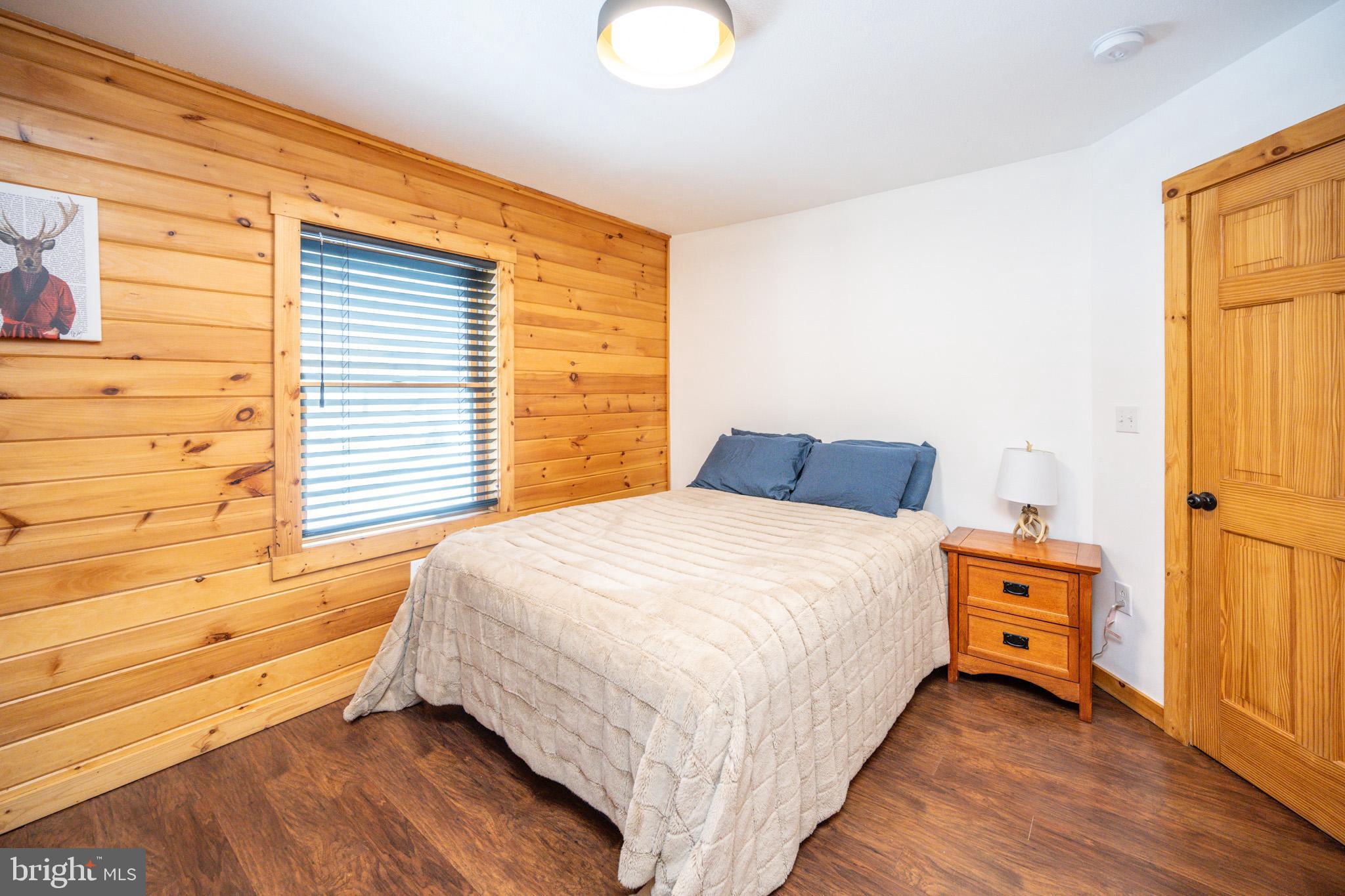 GLENDALE ROAD - Residential