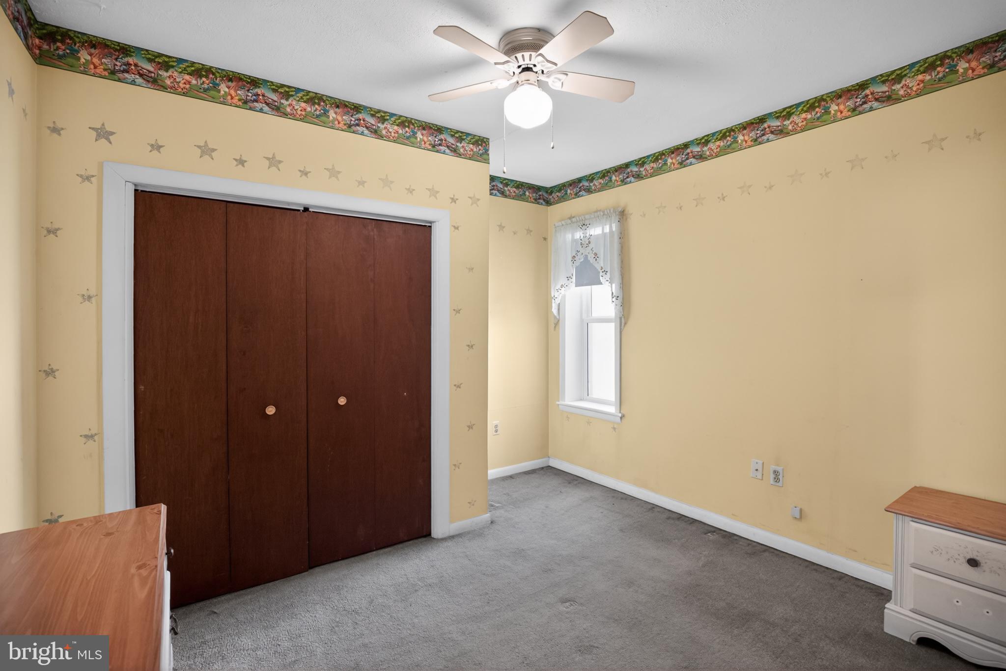 ROXBOROUGH - Residential