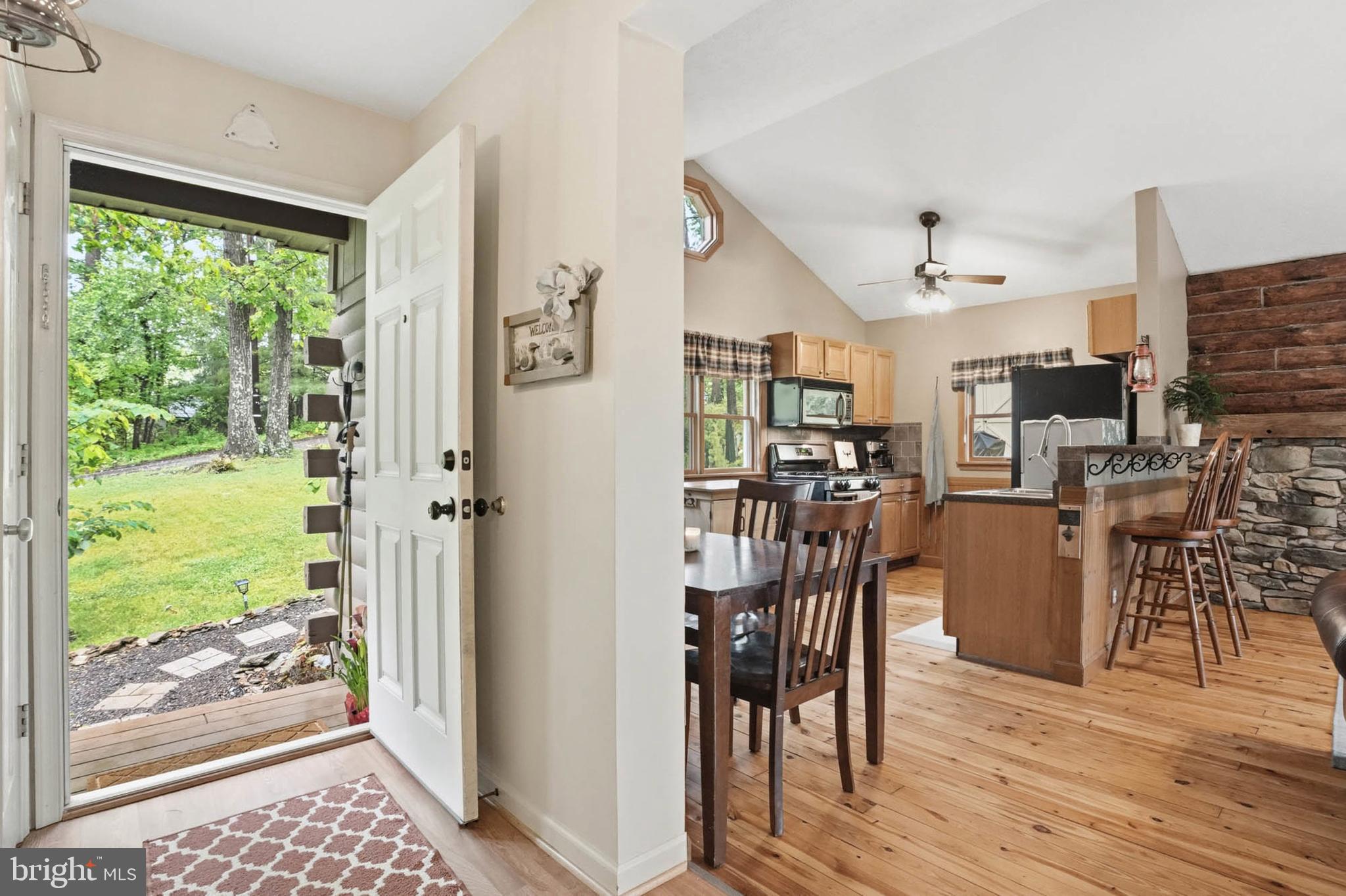 INDIAN HILLS - Residential