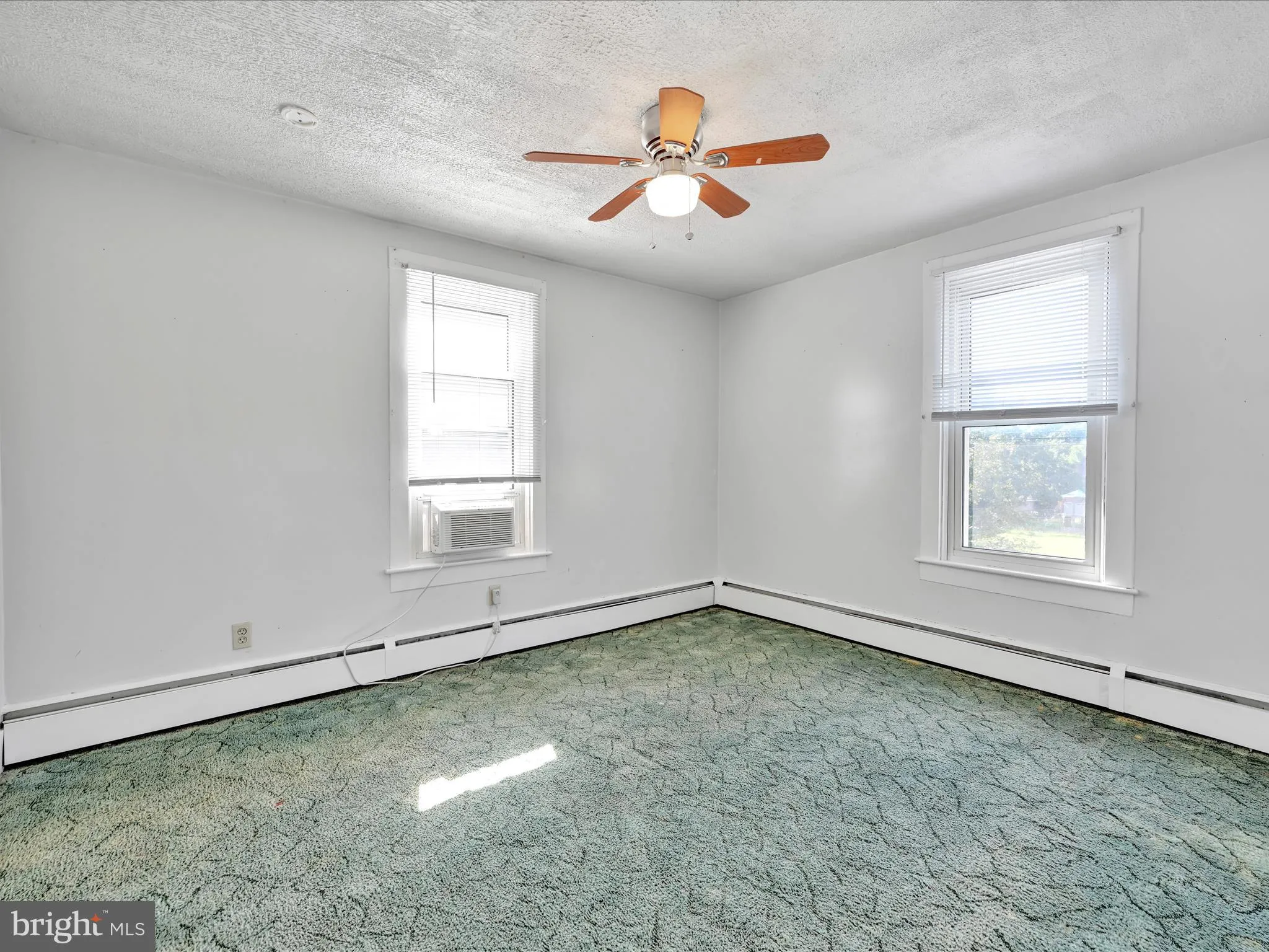 Harrisburg, Pennsylvania 17111, United States, 4 Bedrooms Bedrooms, ,2 BathroomsBathrooms,Residential,Active,196279