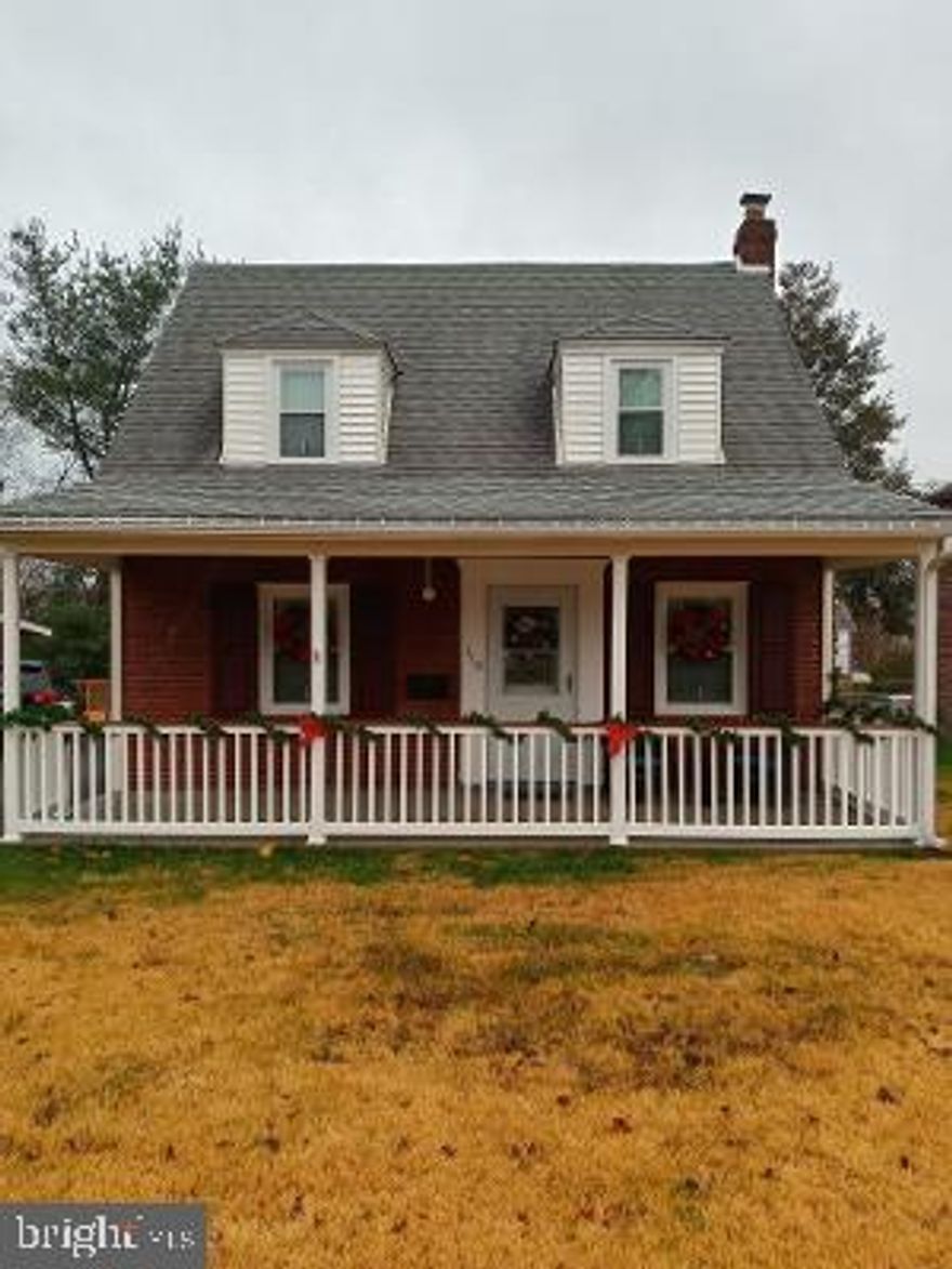 Extremely nice modern home with plenty of upgrades and updates. Hot water heater (2015) Carpets (2017) Front and storm doors (2017) Windows and blinds (2018) Front porch is less than 2 years old and the bathroom was just redone. Come and see this gem in a cozy neighborhood close to everything. Priced to sell!!!