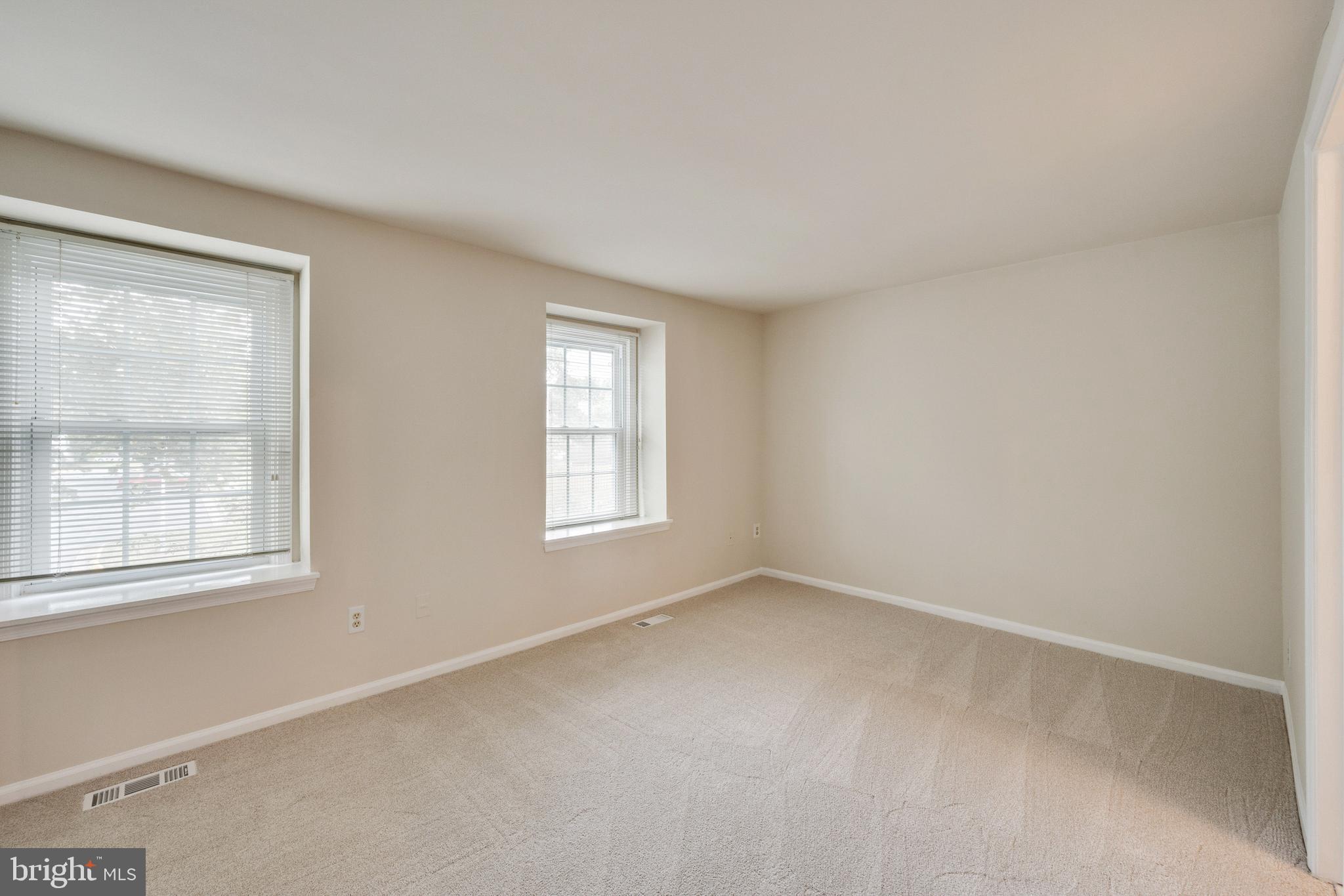 NEWGATE - Residential Lease