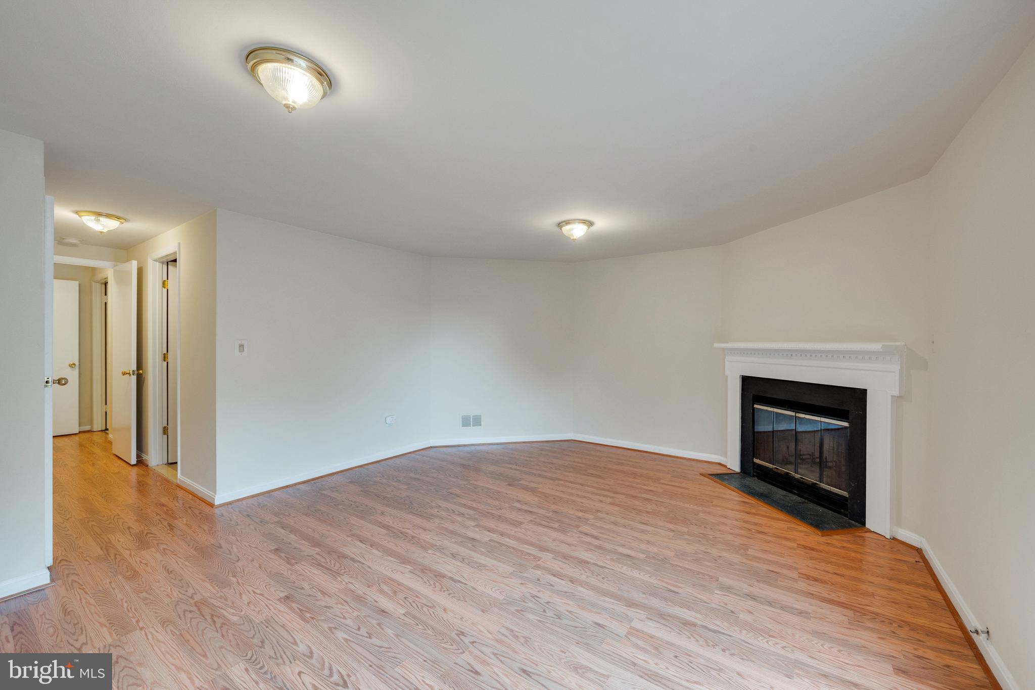 NEWGATE - Residential Lease