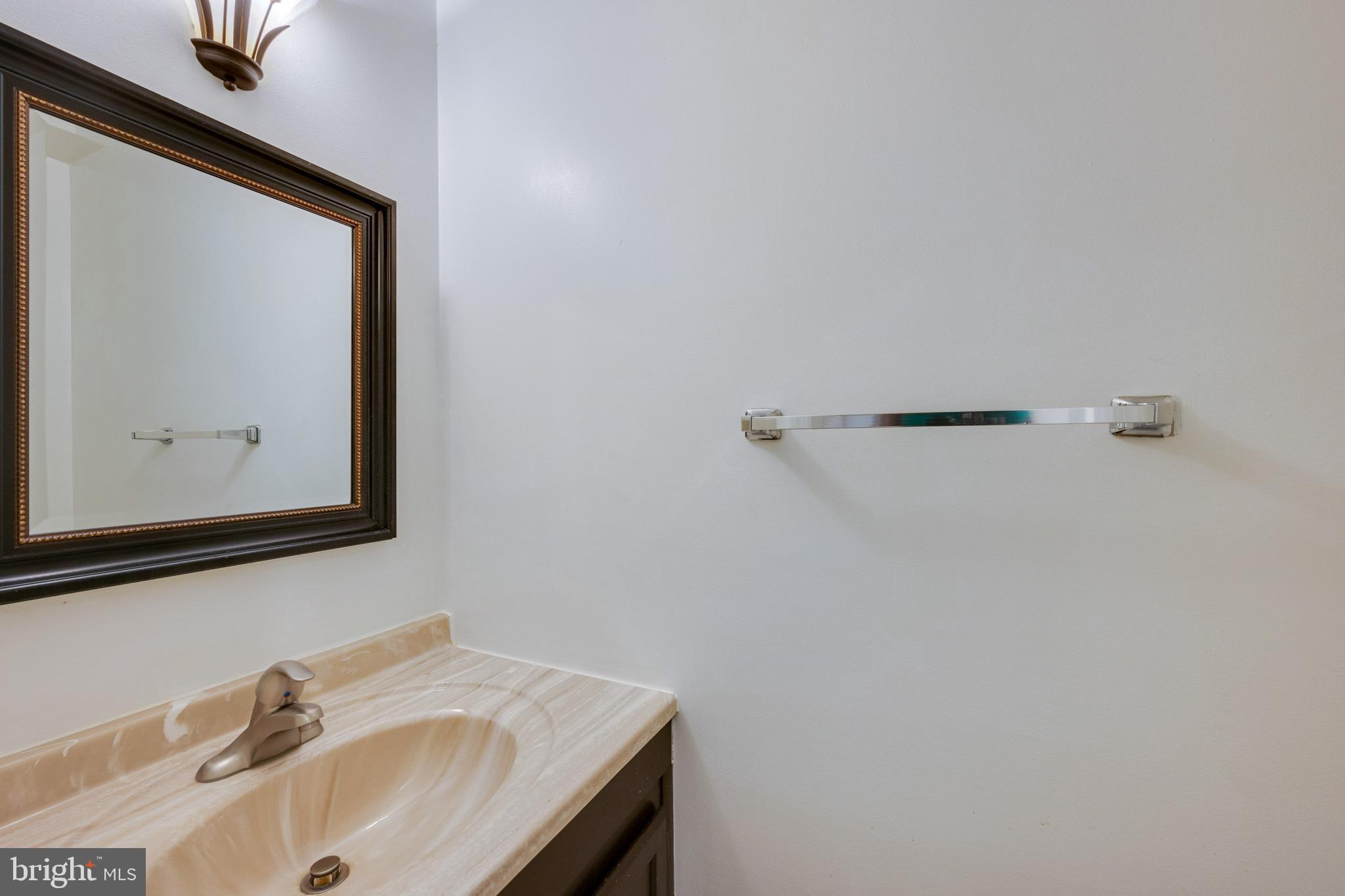 NEWGATE - Residential Lease