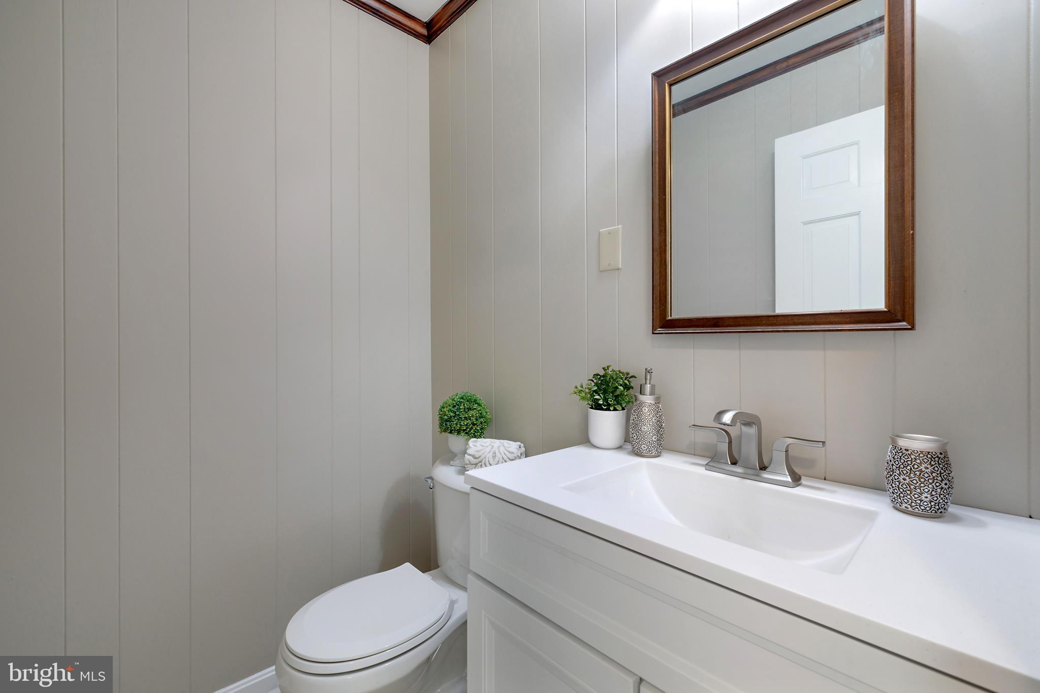 BALDWIN HILLS - Residential