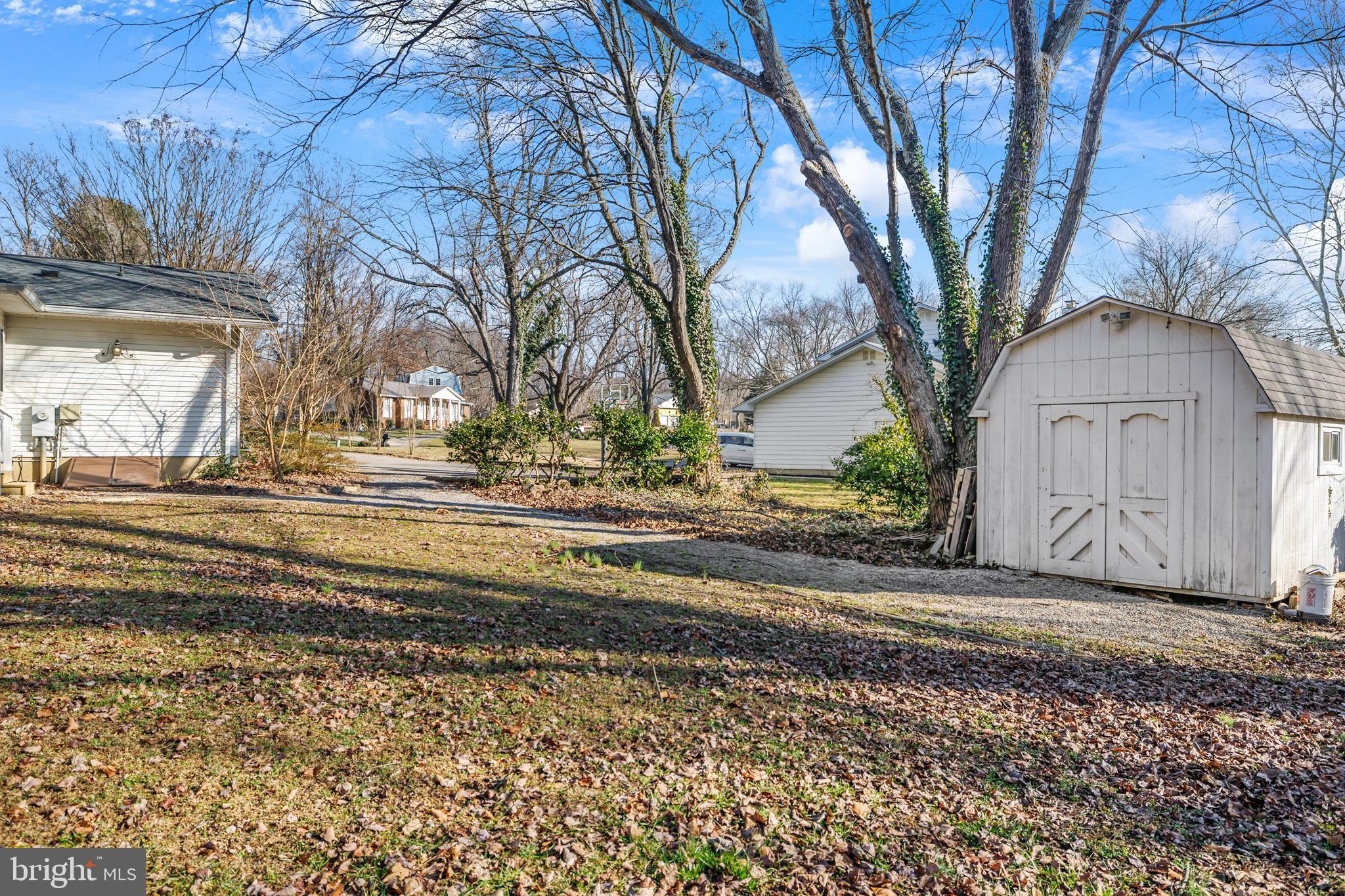 BALDWIN HILLS - Residential