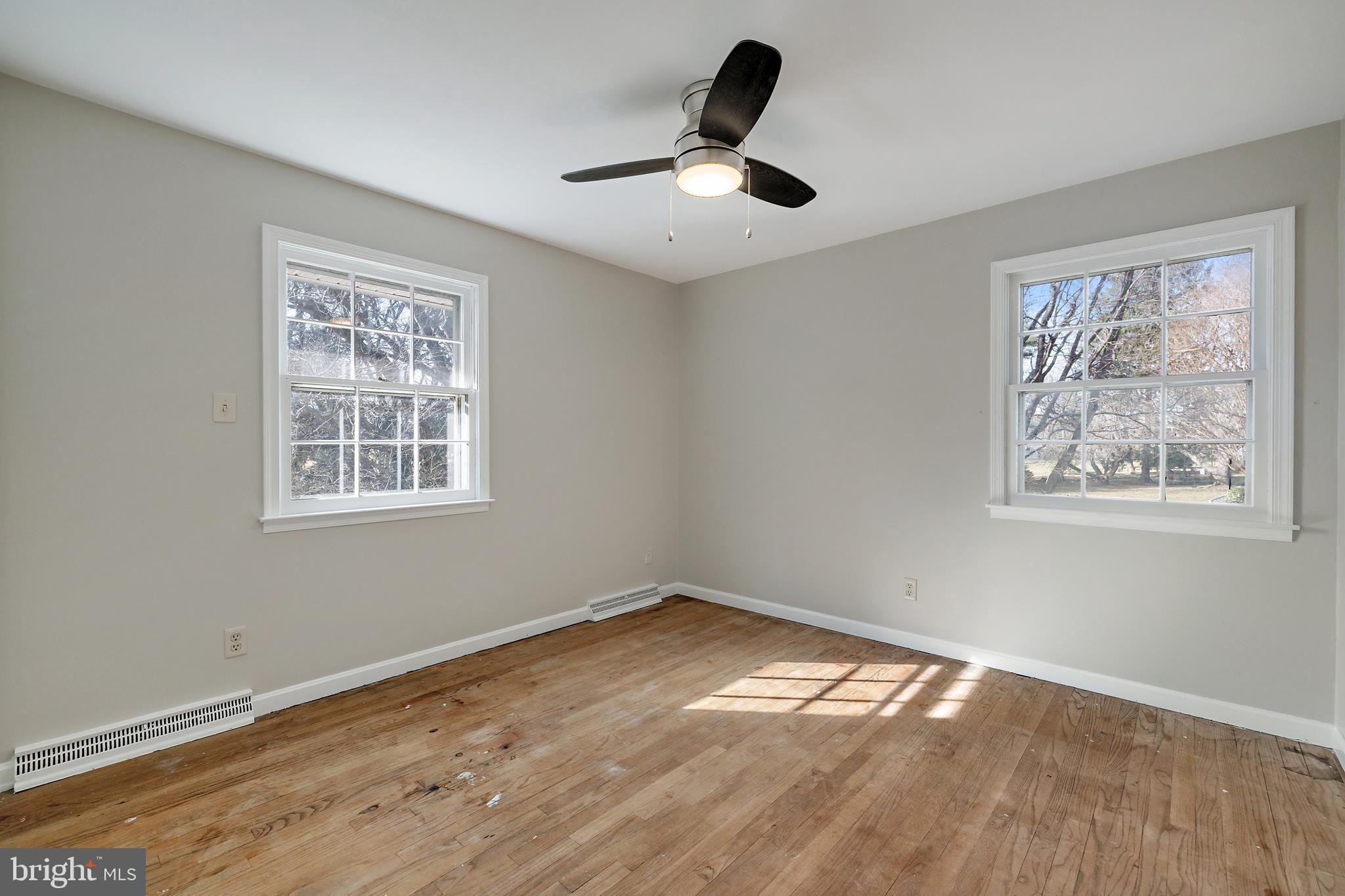 BALDWIN HILLS - Residential