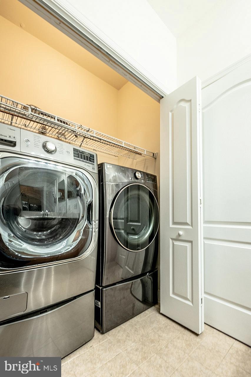 SUMMERFIELD AT MORGAN ST - Residential