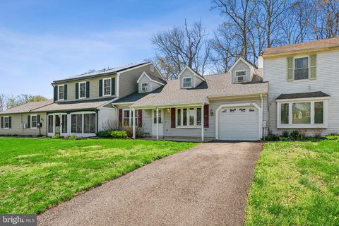 61 WYNNEWOOD DRIVE VOORHEES NJ 08043