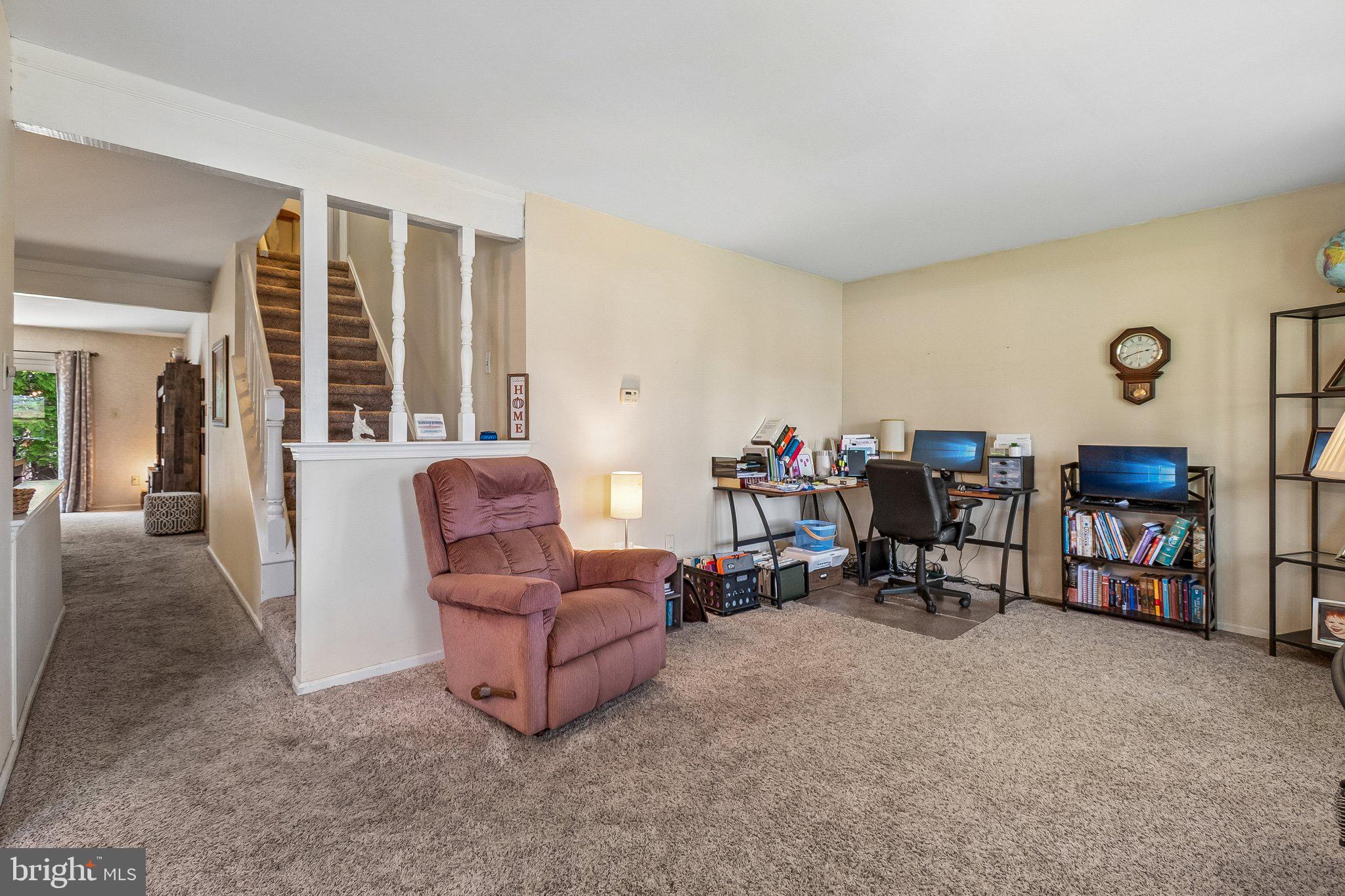 61 WYNNEWOOD DRIVE
