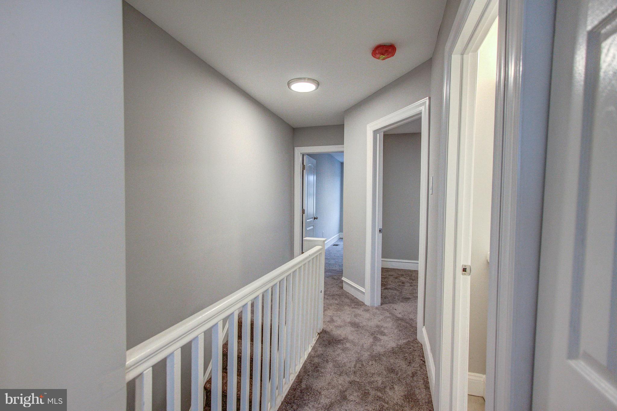 ELMWOOD PARK - Residential