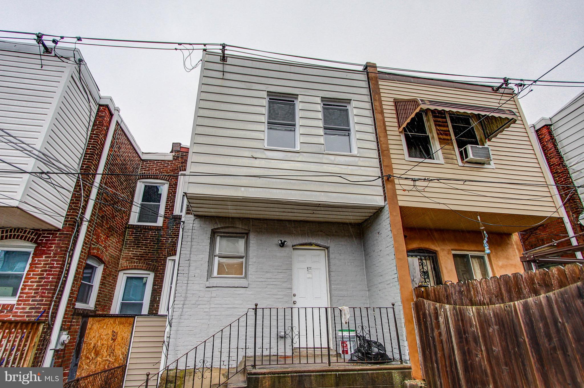ELMWOOD PARK - Residential